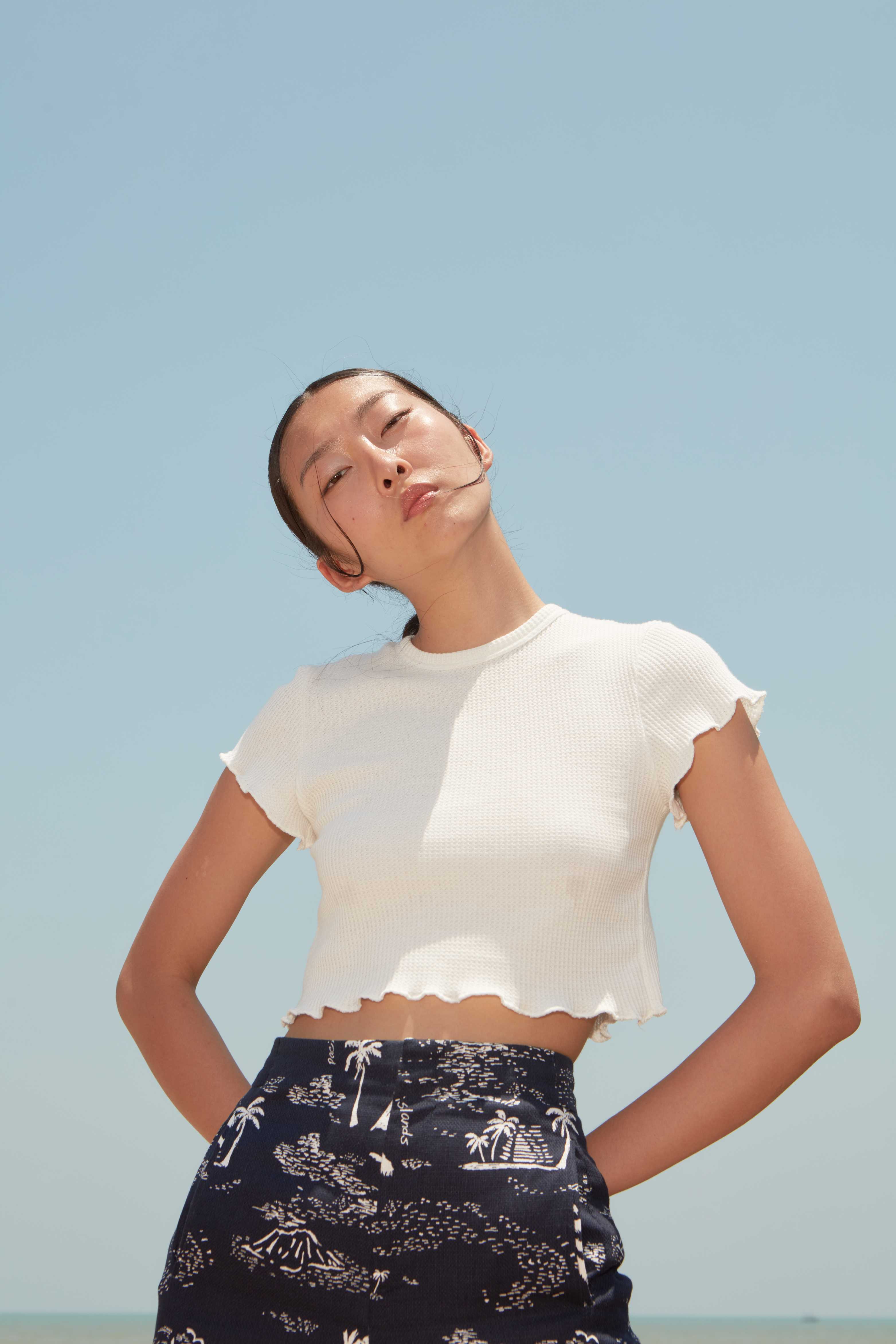 ruffle tee ss21