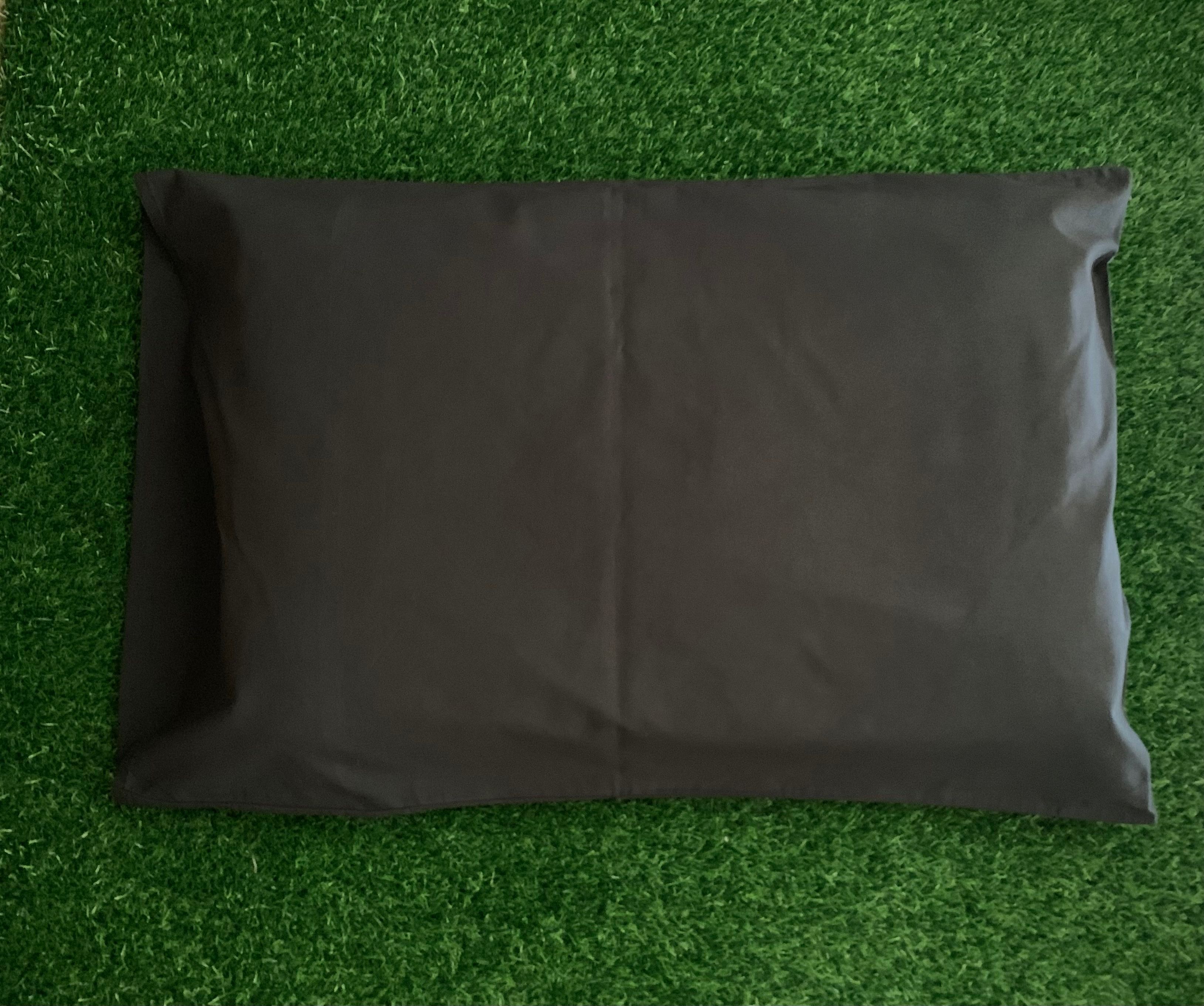 ปลอกหมอนหนุน ขนาดมาตรฐาน (ใบใหญ่มาก) สีดำ ยี่ห้อ IKEA (DVALA) (สภาพใหม่) 