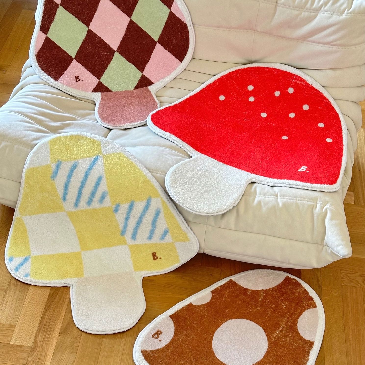 Mushroom carpet (Pre-order)