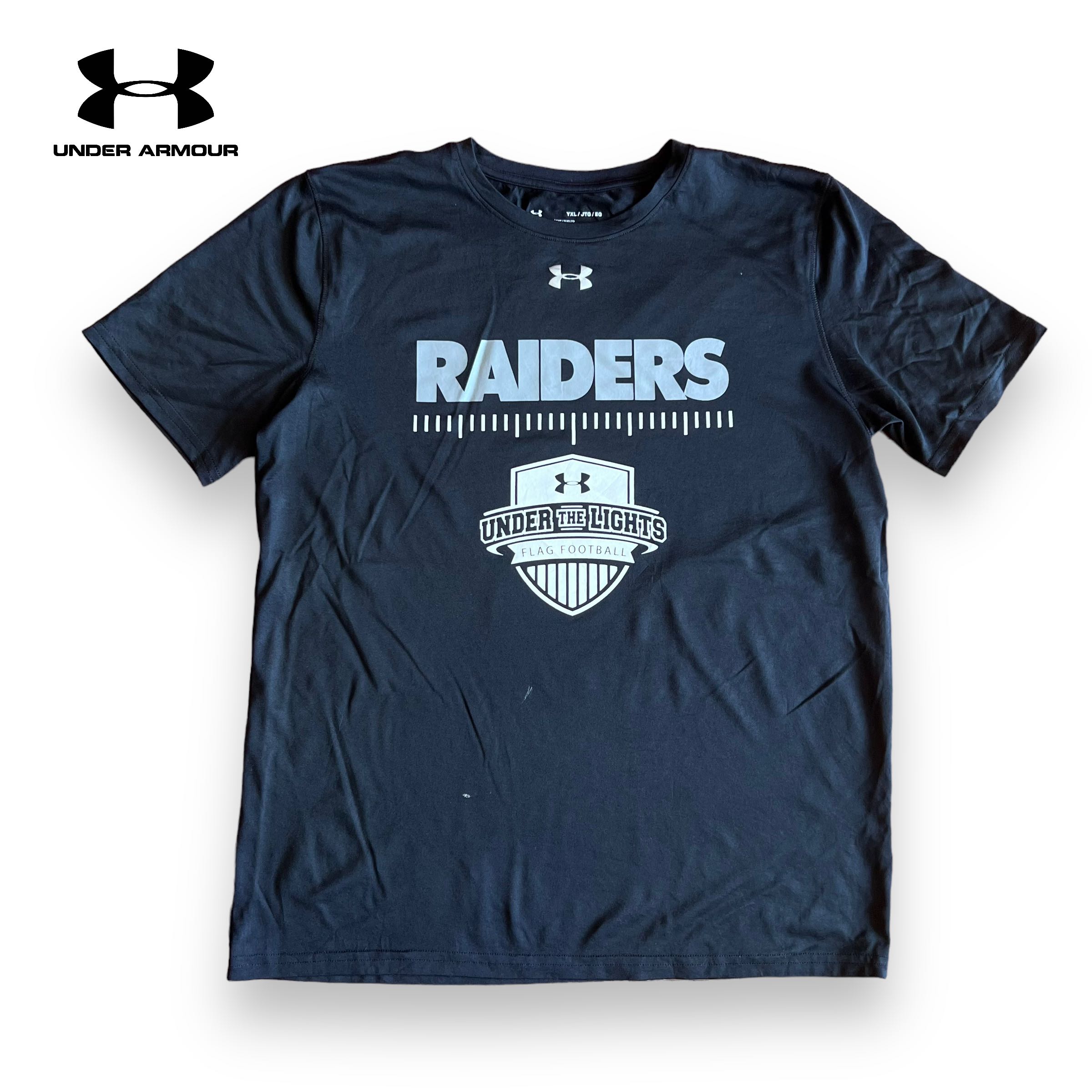 UNDER ARMOUR