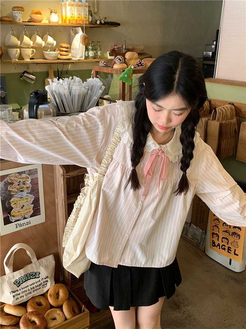T291 เสื้อเชิ้ตแขนยาวสีชมพู ปกลูกไม้แต่งโบว์