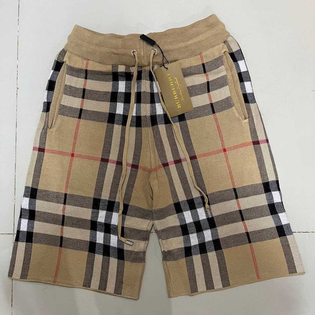 BURBERRY VINTAGE CHECK SILK BLEND SHORTS กางเกงขาสั้นเบอเบอรี่ ลายสก็อต