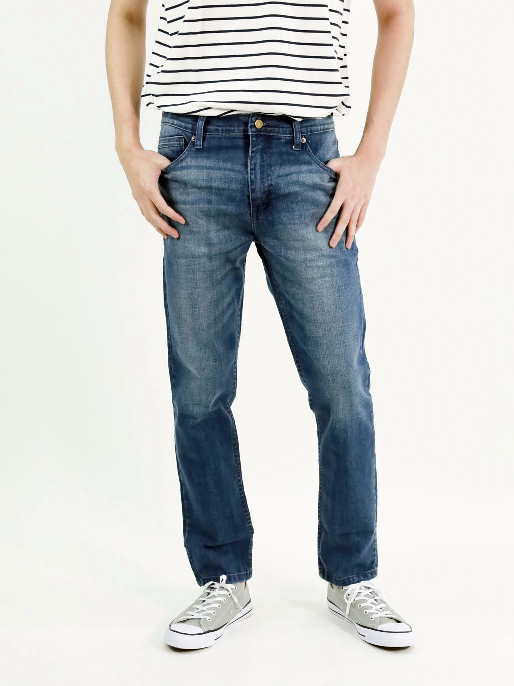 กางเกงยีนส์ ยืด ผู้ชาย ทรงกระบอกเล็ก สีน้ำเงิน MEDIA JEANS (SN:SS32/5)