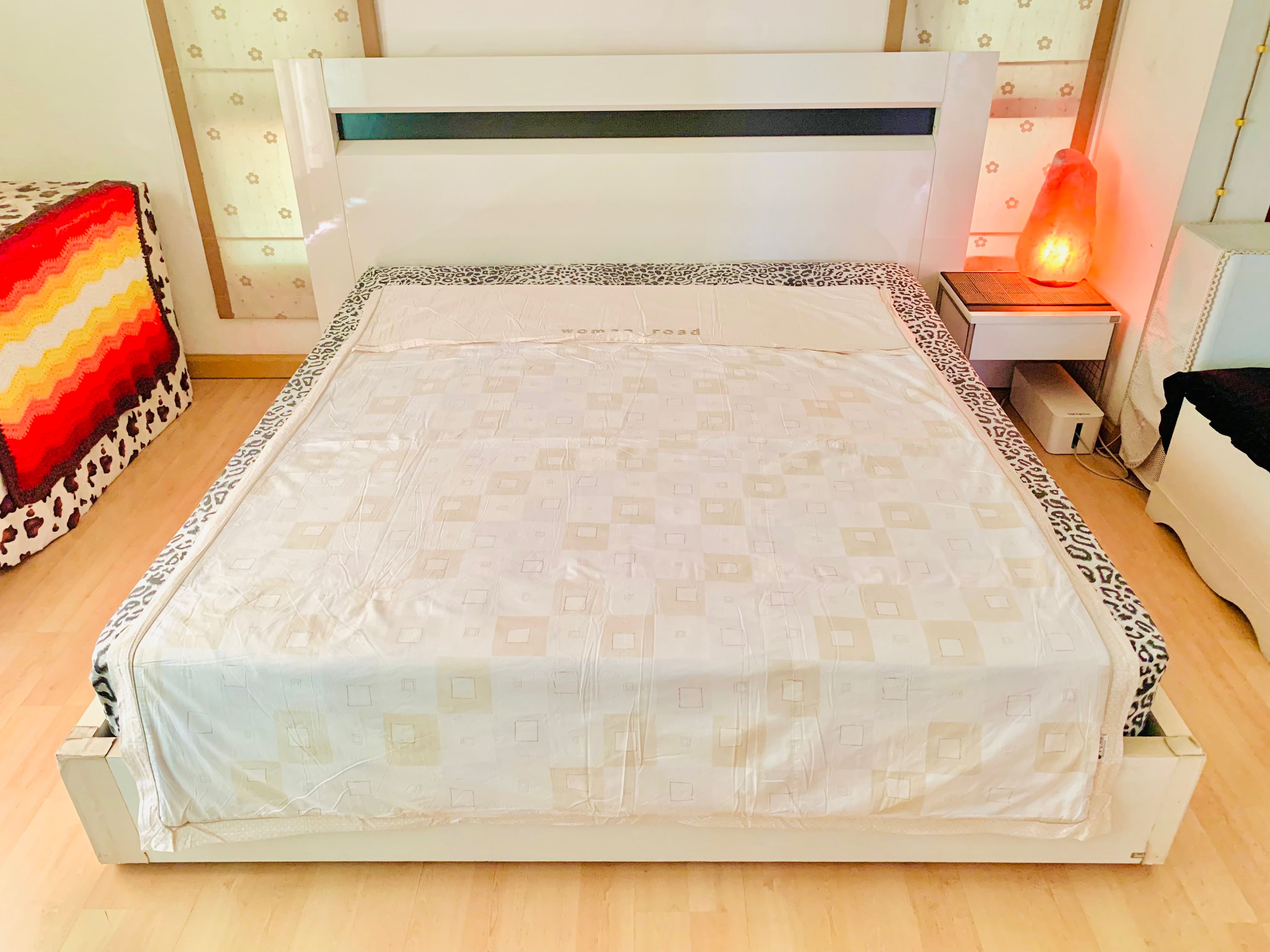 ปลอกคลุมที่นอนปิคนิค/ท๊อปเปอร์ หรือปลอกผ้านวม ขนาด 5.5-6ฟุต สีน้ำตาลลายตารางกราฟฟิก