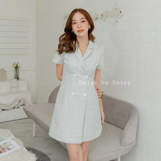 Classic Daisy C1 Dress