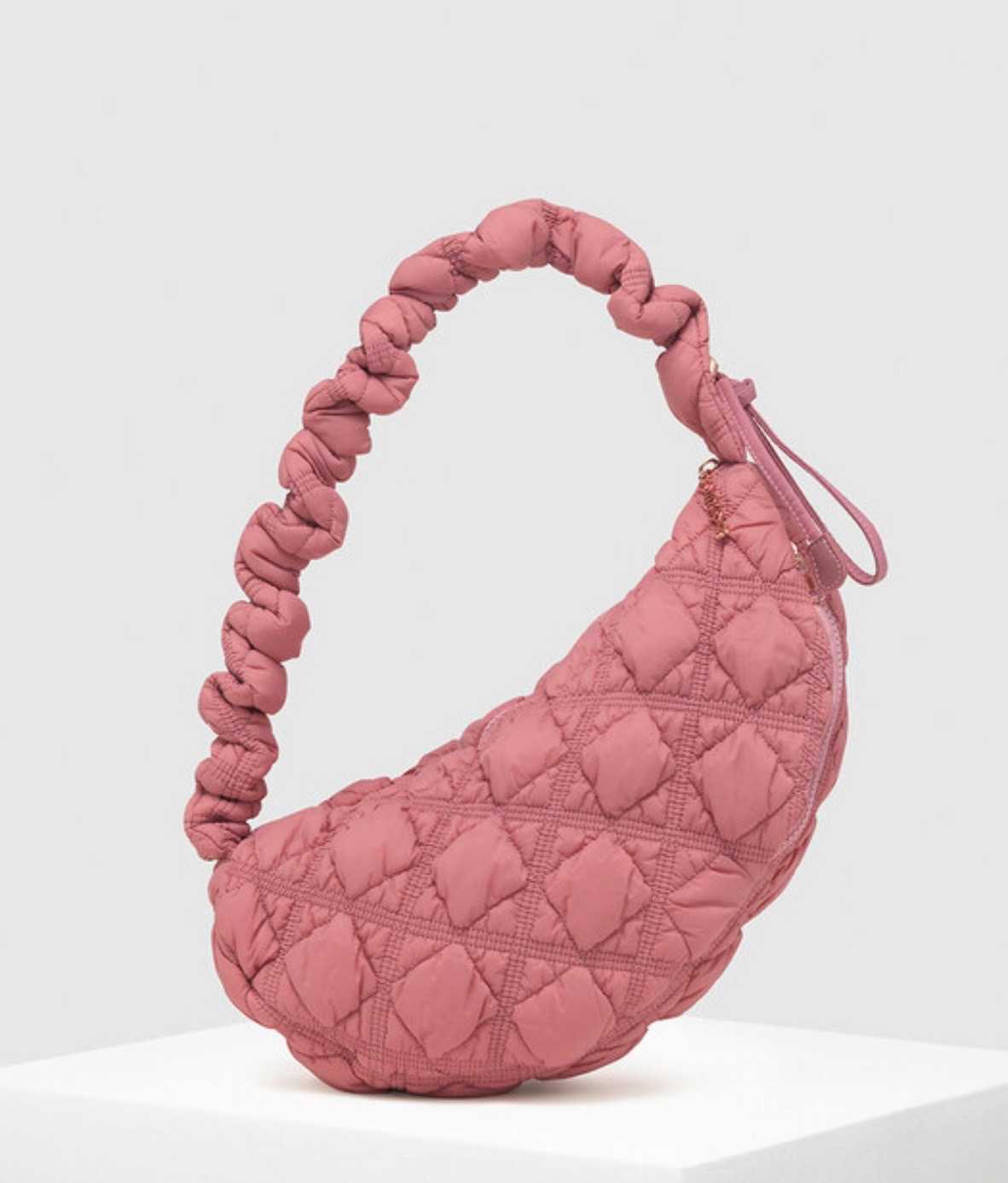 Carlyn Bag - Cozy Rose Pink (พร้อมส่งจากทางแบรนด์)
