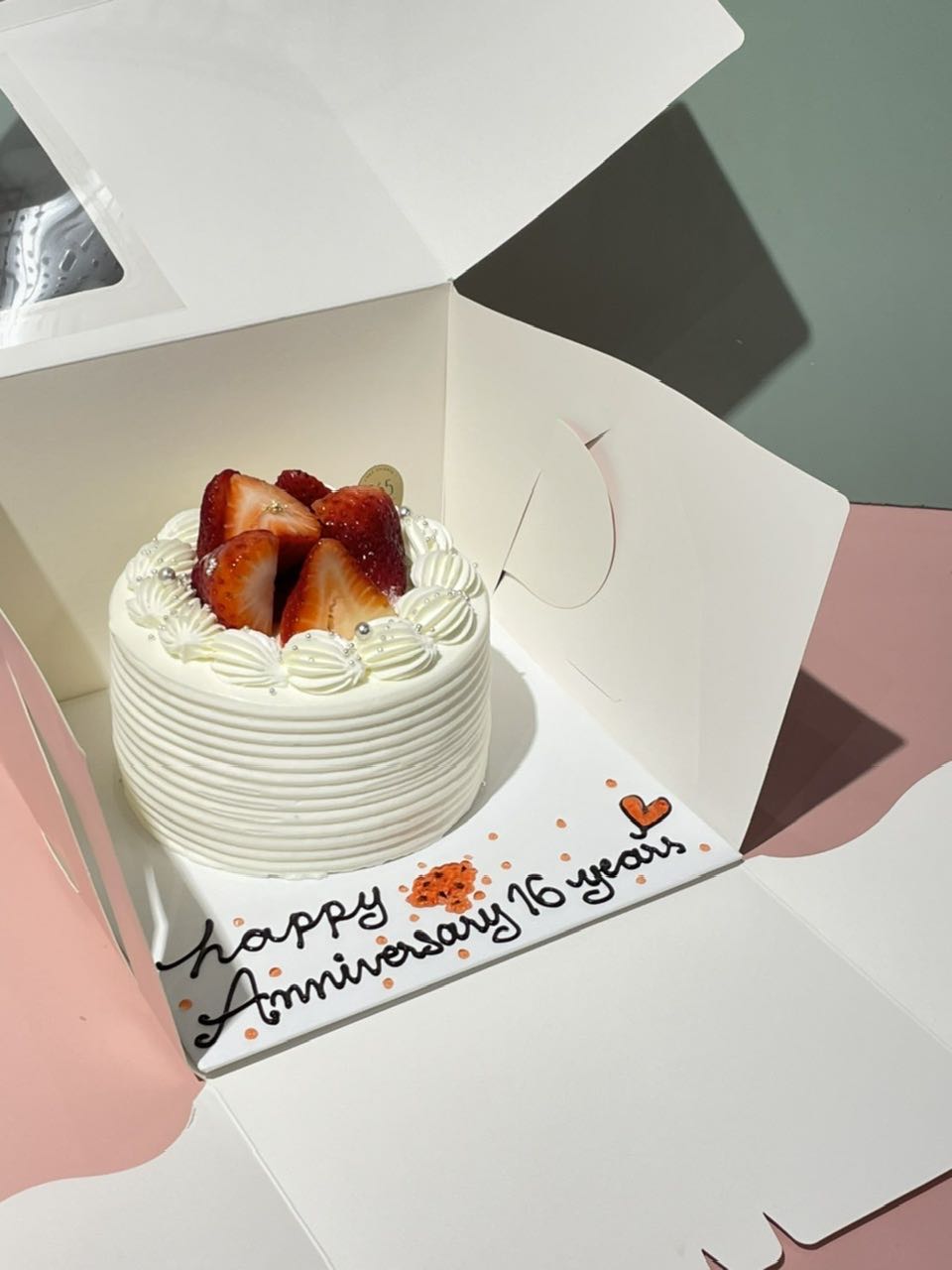 1P Strawberry Signature Birthday cake ストロベリーシグネチャーバースディーケーキ