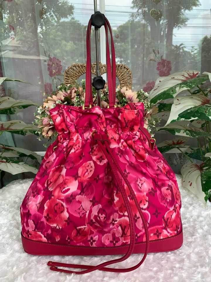 Louis Vuitton Summer 2013 Ikat Floral Bag Reference Guide