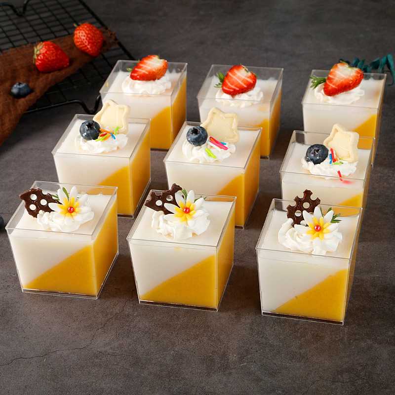 P161IM141CL ถ้วยมูสเค้ก เหลี่ยมฝาเรียบ(ห่อ10ชุด)