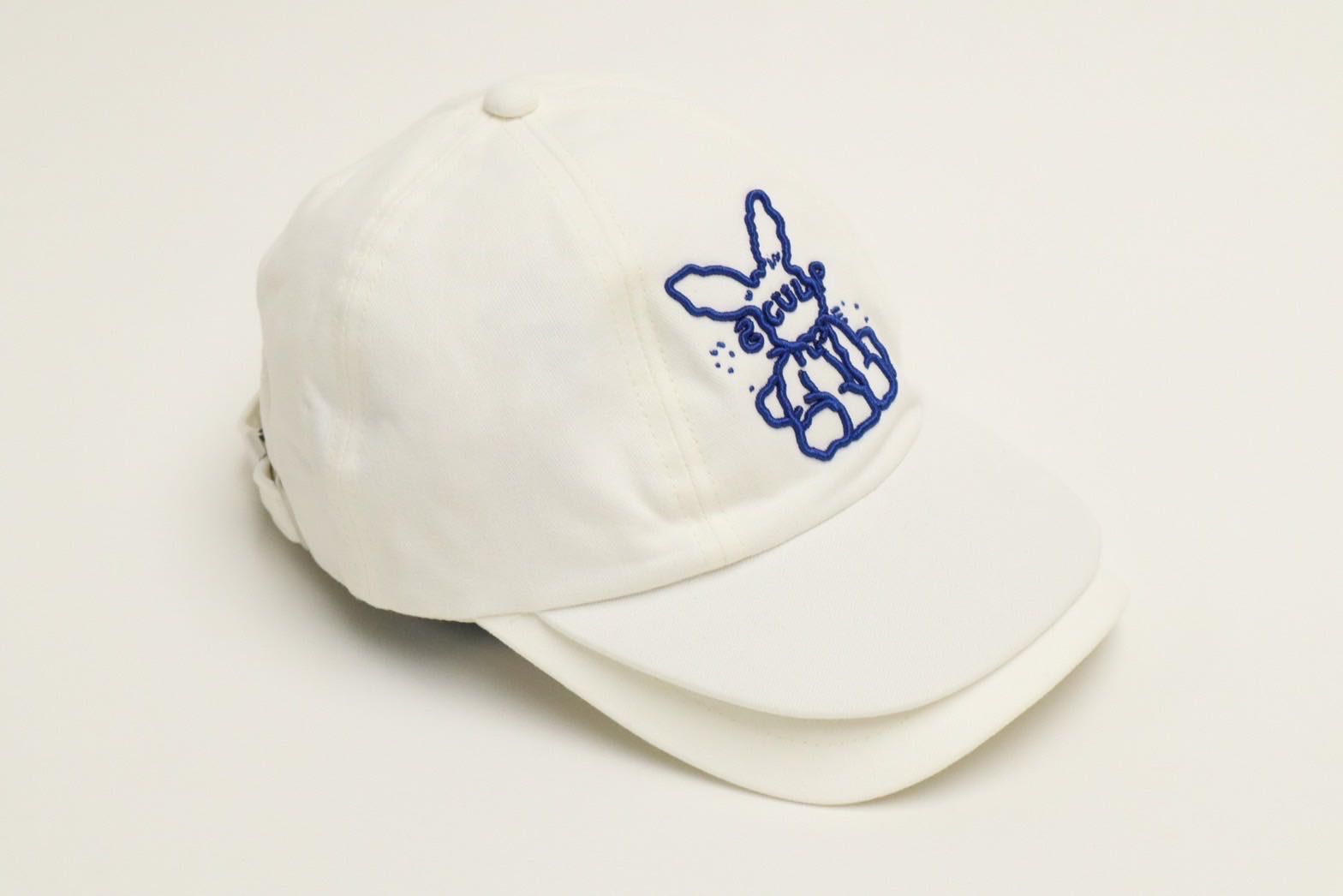 The Original Double-Lid Cap in White with Bunny Line Drawing Embroidered
