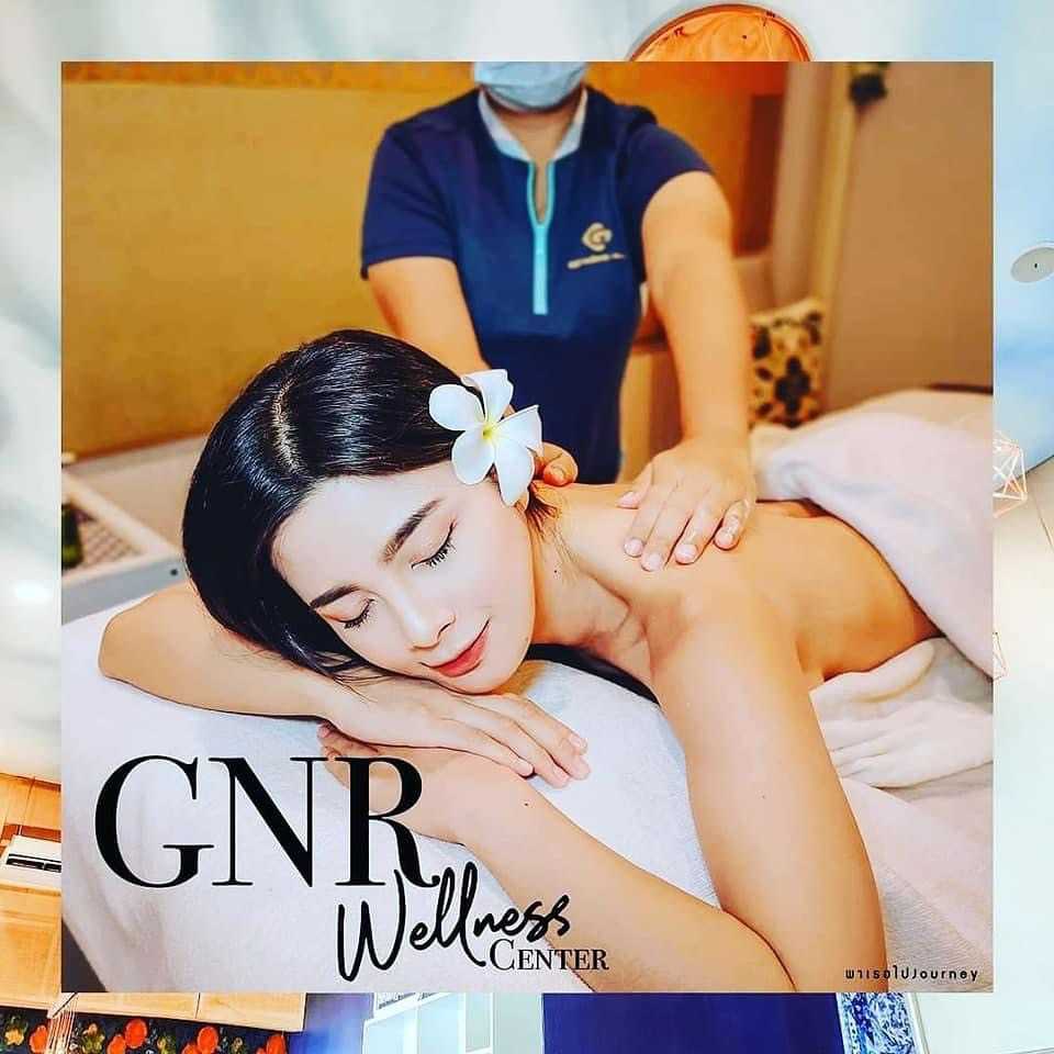Aroma Massage (Relax) GNR wellness center