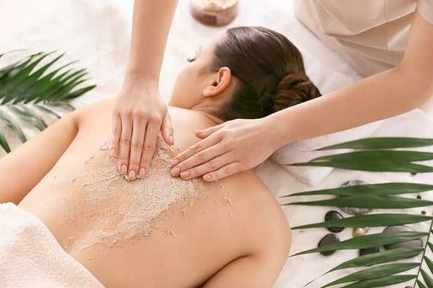 Bua Body Scrub (Salt Wet) GNR wellness center