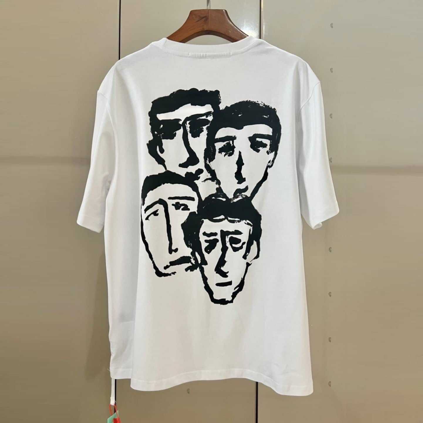 OFF-WHITE C/O VIRGIL ABLOH FACES PRINT SHORT-SLEEVE T-SHIRT WHITE  เสื้อออฟไวท์