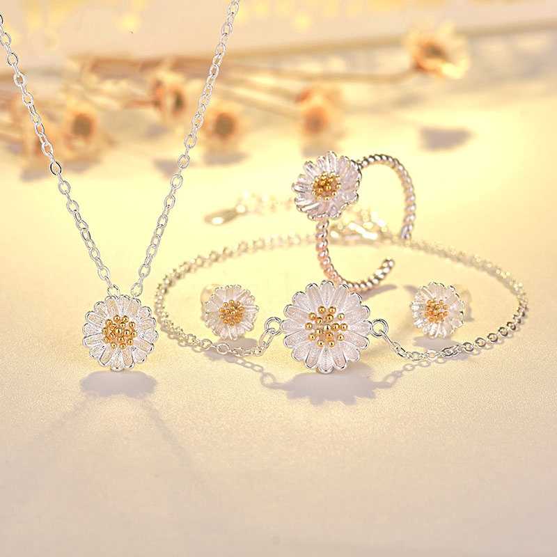 ชุดเครื่องประดับดอกเดซี่ Daisy เครื่องประดับแฟชั่น น่ารัก ราคาถูก 🌼 ส่งฟรี  🌼