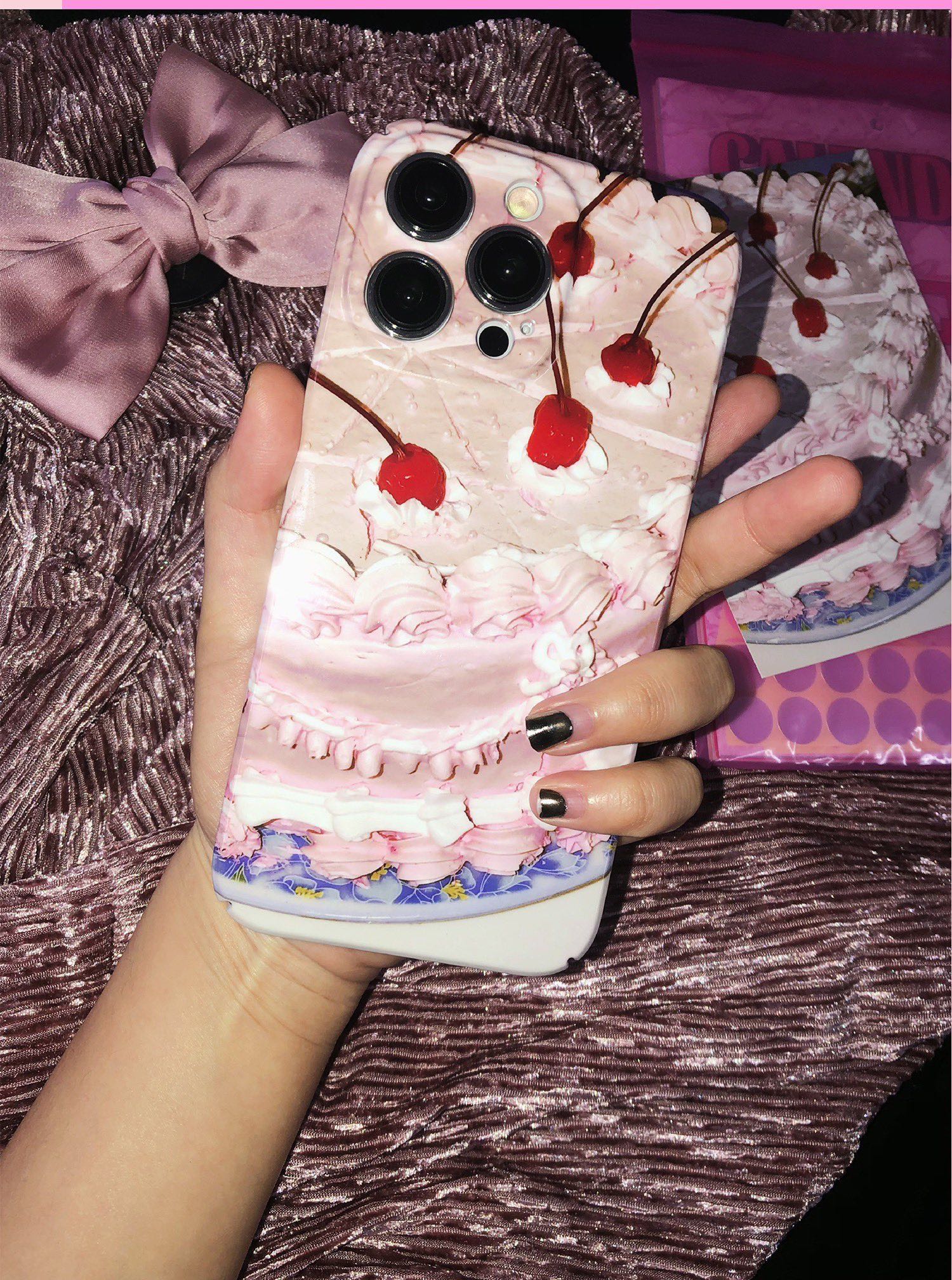 hills flow cake case ♡ (14pro)