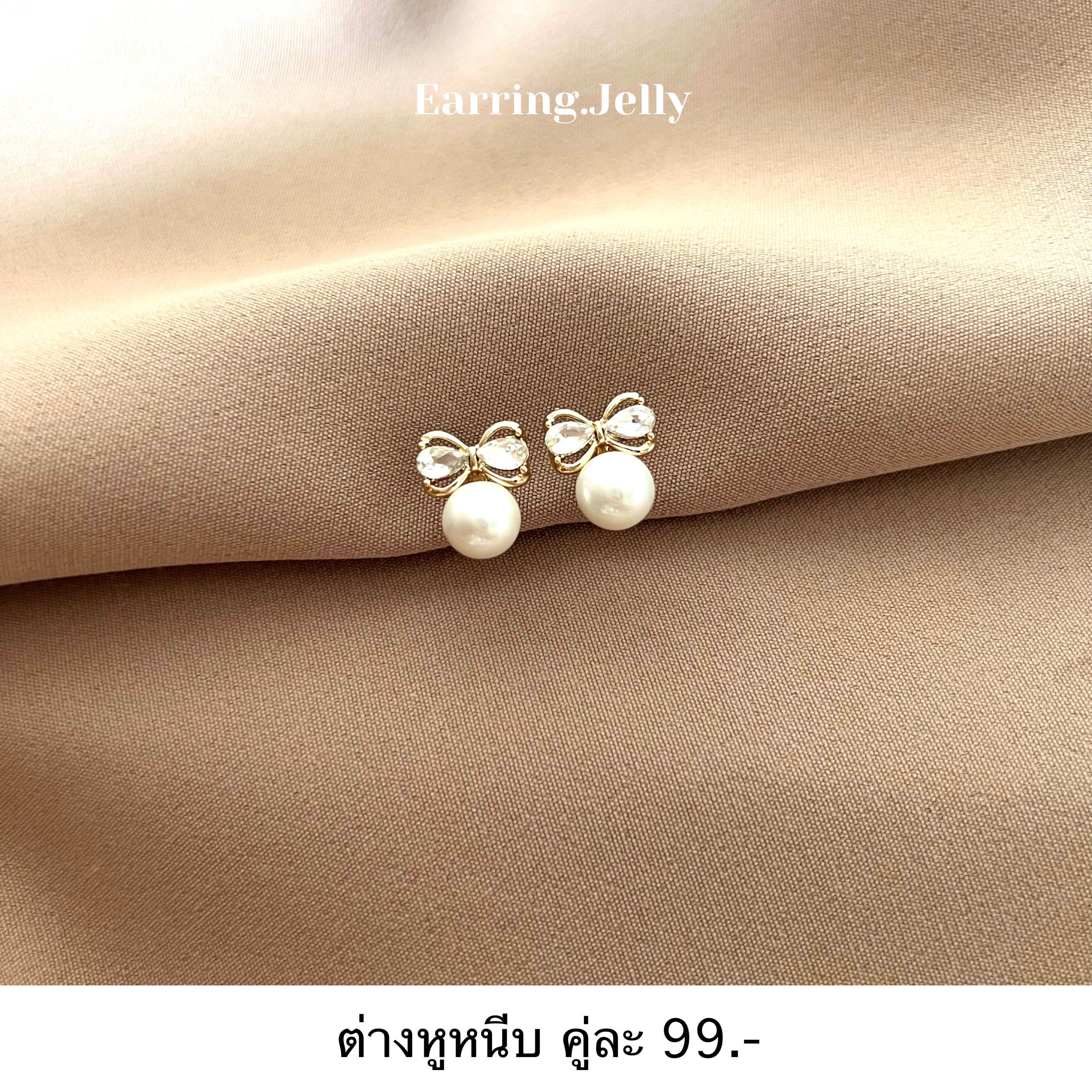 ✨☁️ โบว์เพชรขอบทอง ติดมุก แป้นใส