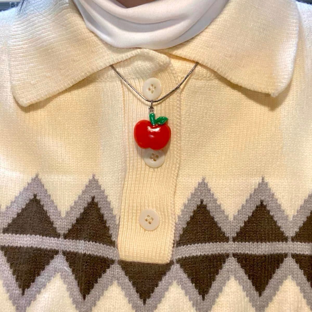 hio hio apple necklace ♡