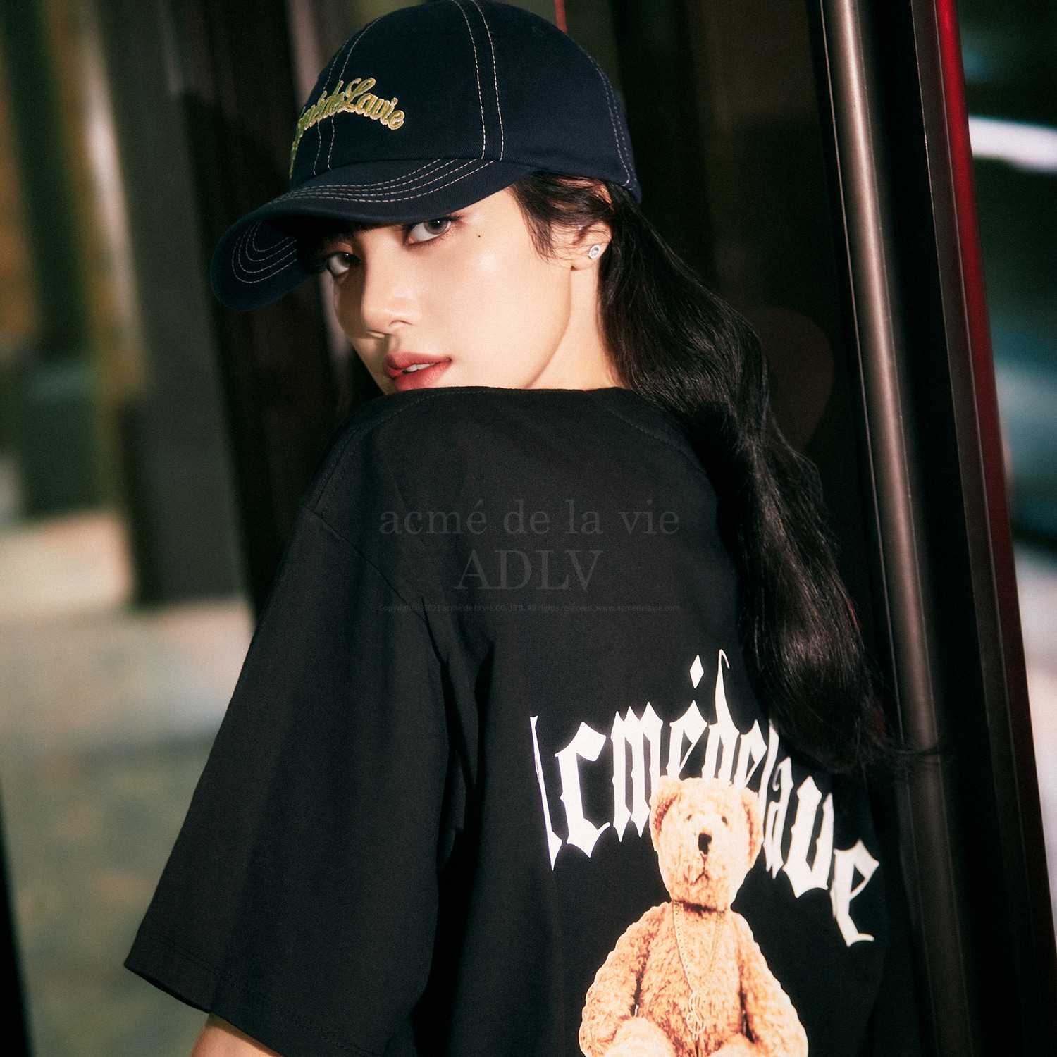 /พร้อมส่ง/ ADLV GOLD CHAIN BEAR DOLL SHORT SLEEVE T-SHIRT
