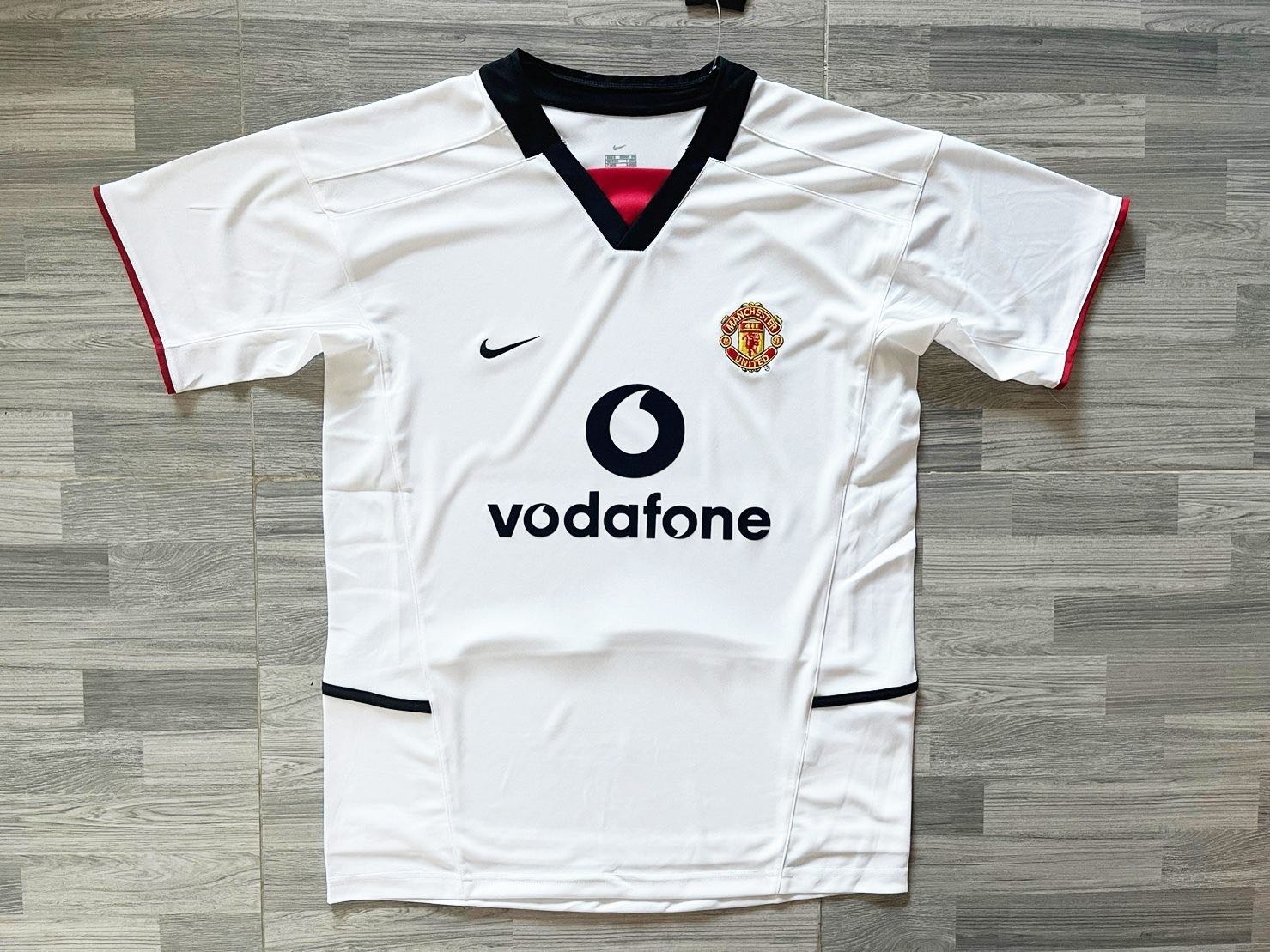 เสื้อย้อนยุค ทีมเเมนยู