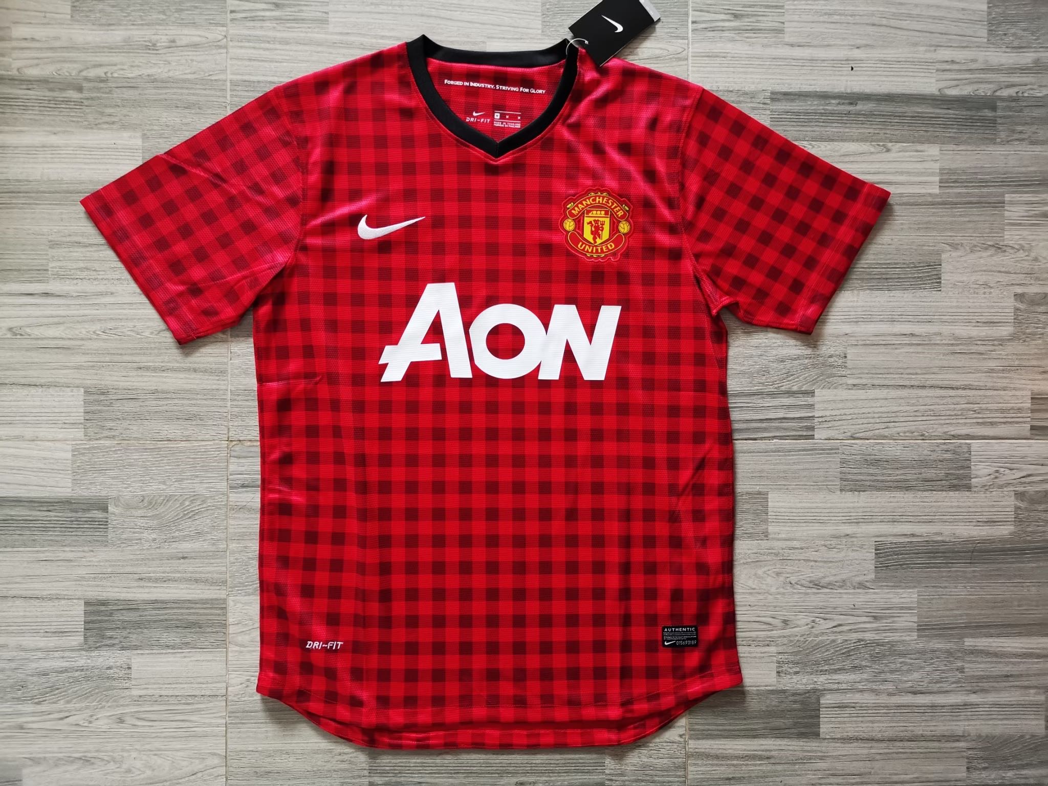 เสื้อย้อนยุค ทีมเเมนยู