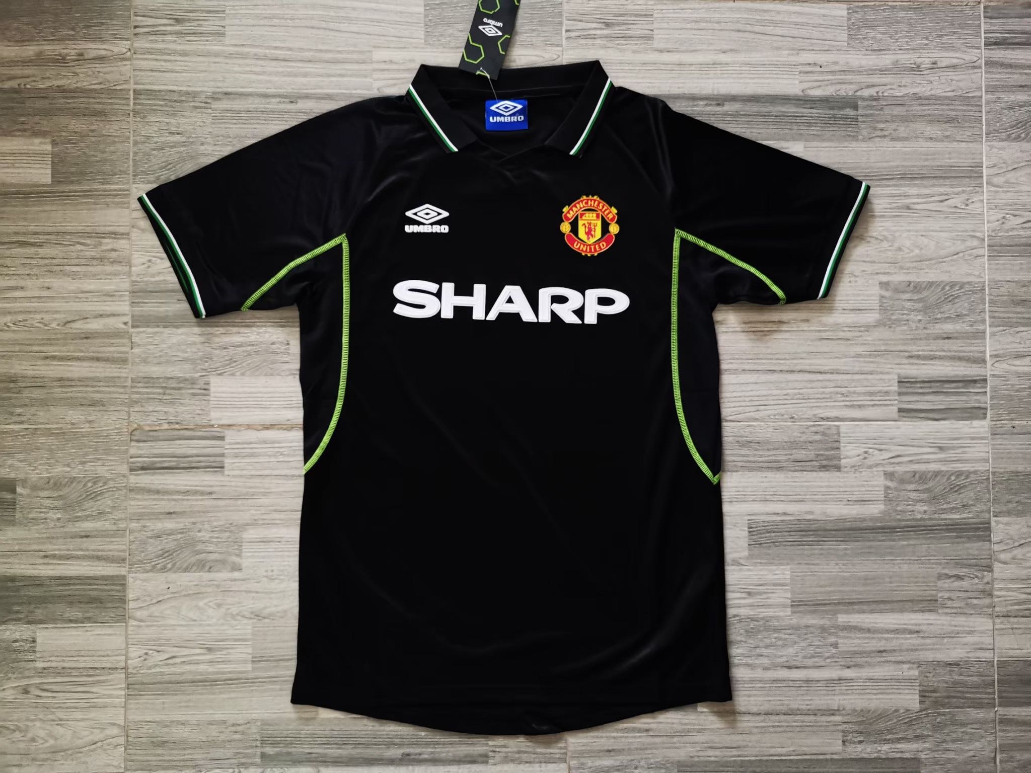 เสื้อย้อนยุค ทีมเเมนยู