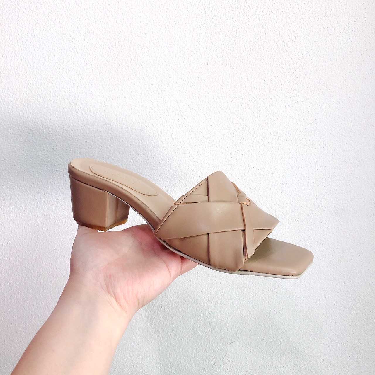 Geo Weave Heels in Brown