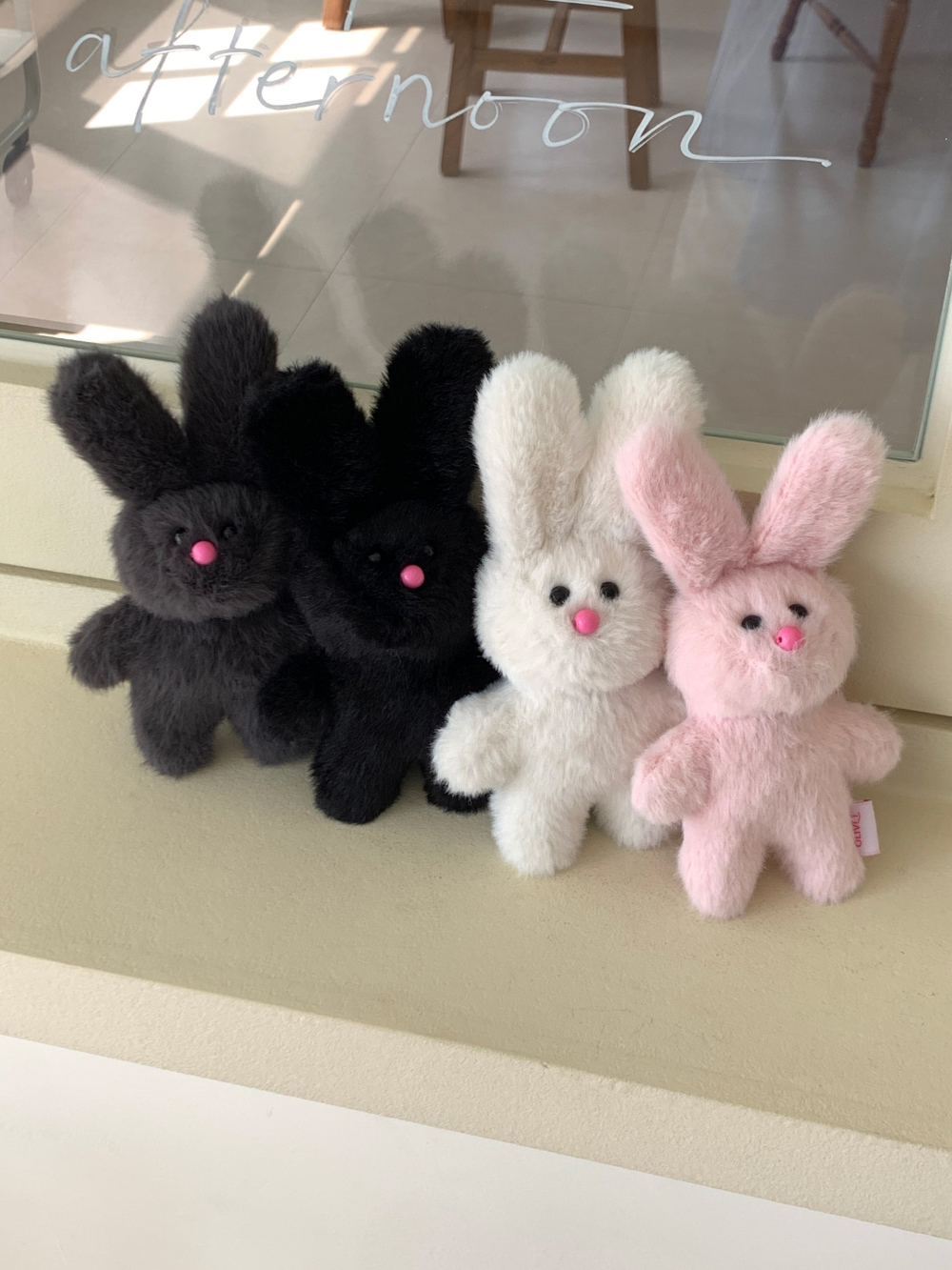 Olivet rabbit keychain 