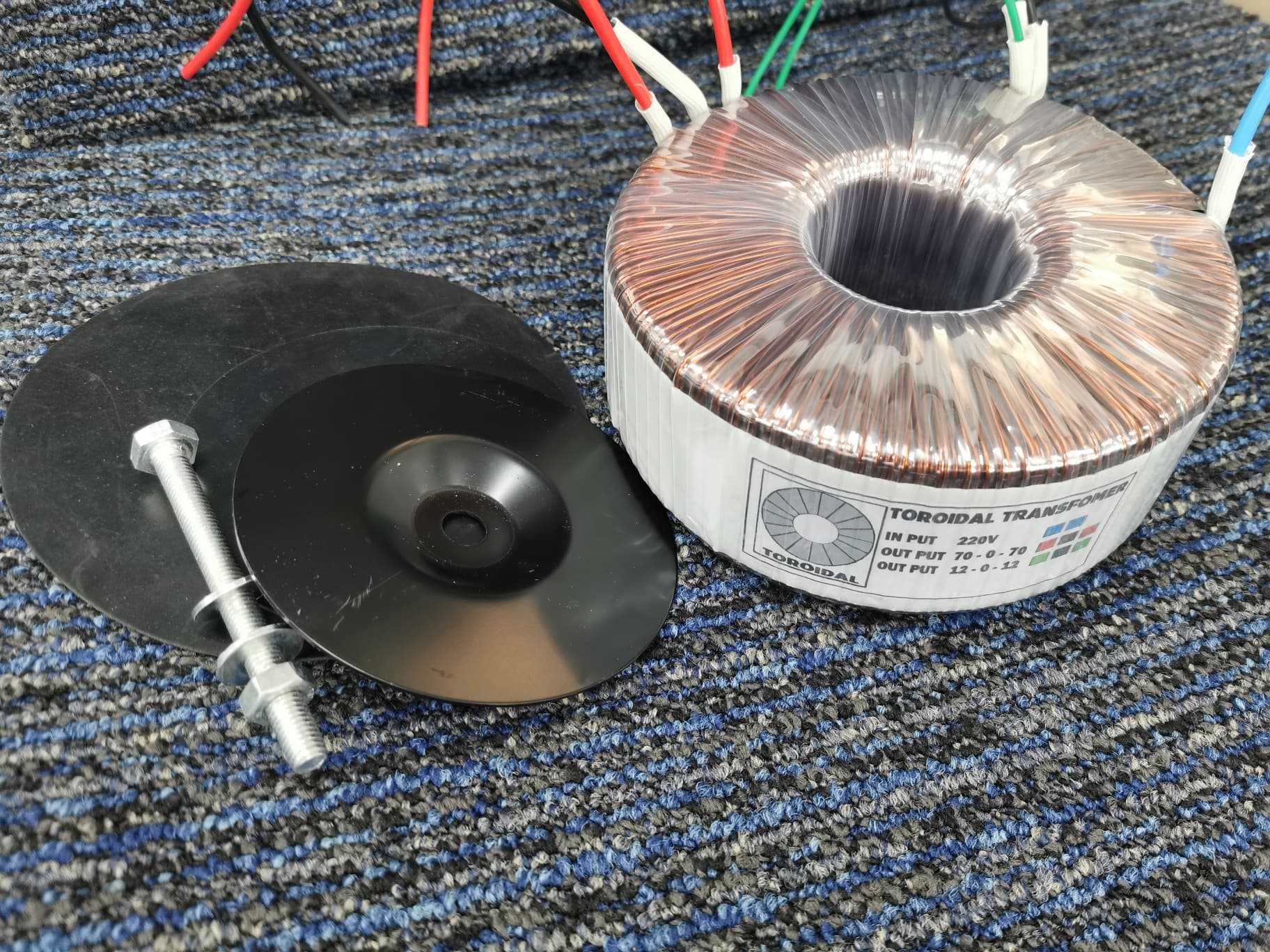 หม้อแปลง​เทอ​รอยด์​ รุ่น 150S ขนาด 750VA 500W สำหรับลงแท่น 1U