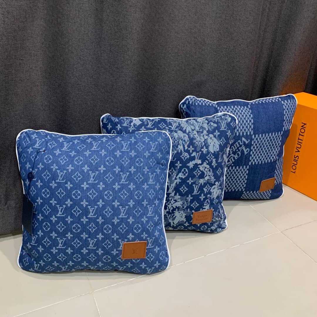 LOUIS VUITTON LV DAMIER DENIM PRINT PILLOW WITH LEATHER PATCH หมอนอิง หลุยส์วิตตอง 17x17 นิ้ว