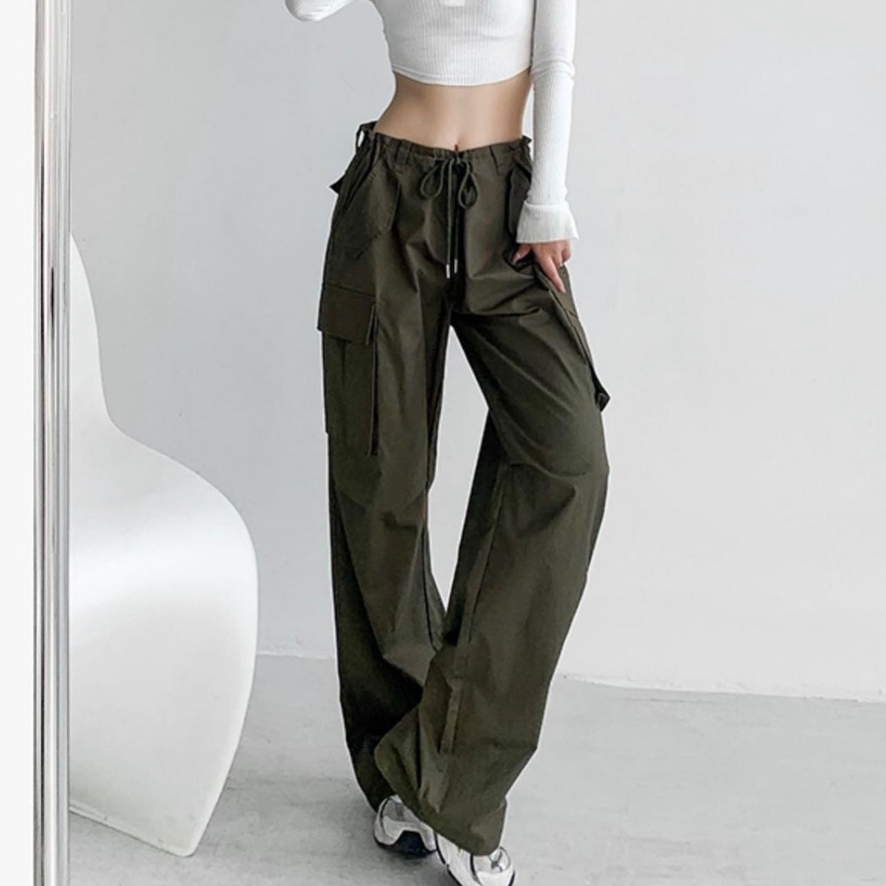 Please Top cropped M024072G72