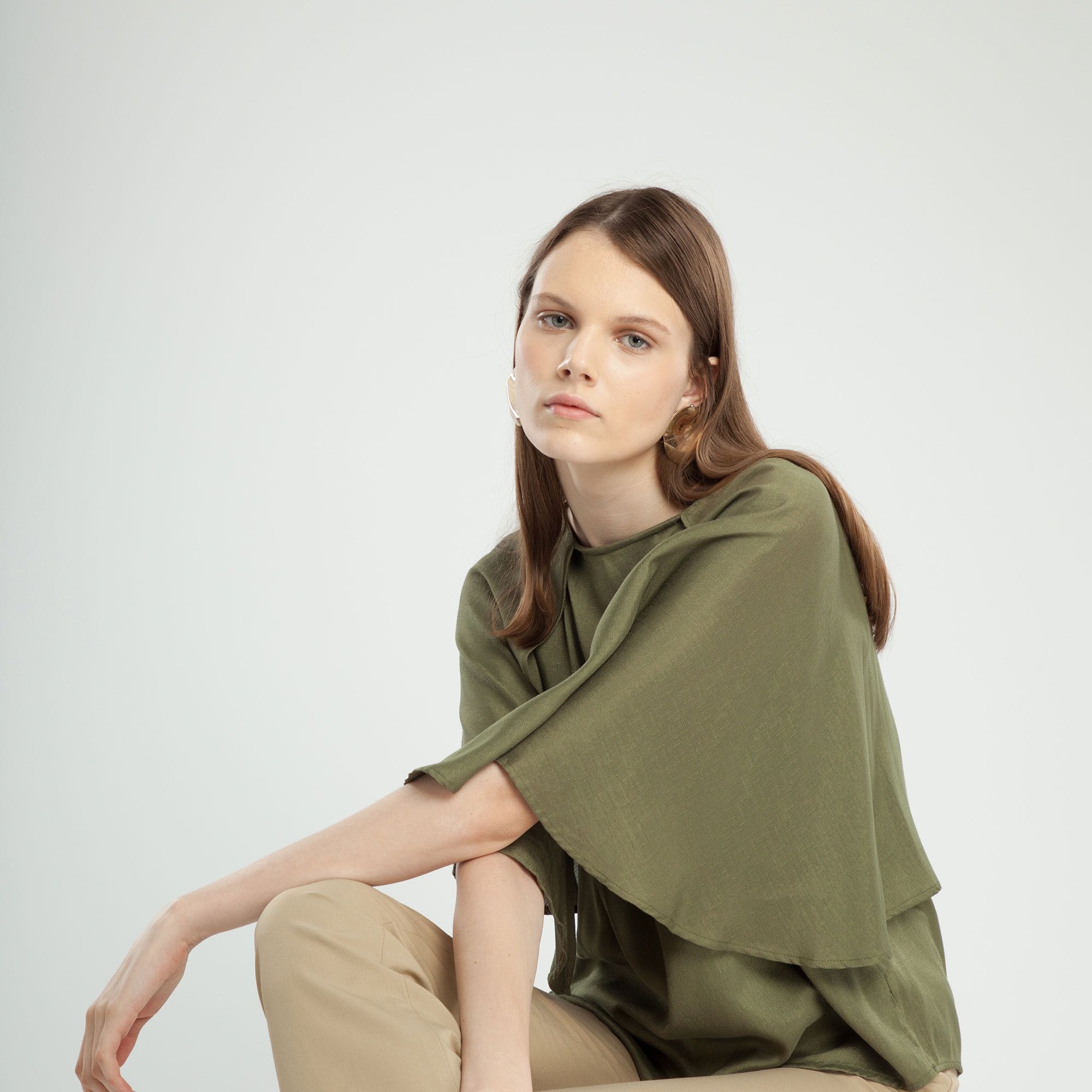 QueenCows เสื้อให้นม Dva Boat neck Top (Green)
