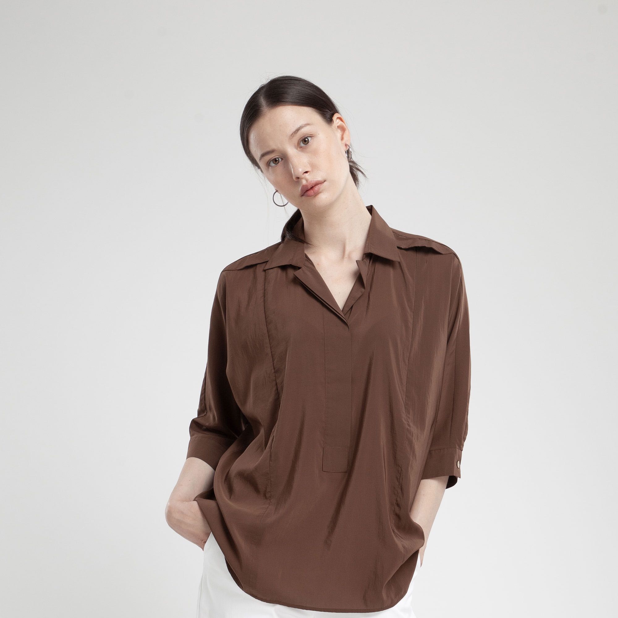 QueenCows เสื้อให้นม Goen Dark Brown Shirt (Dark Brown )