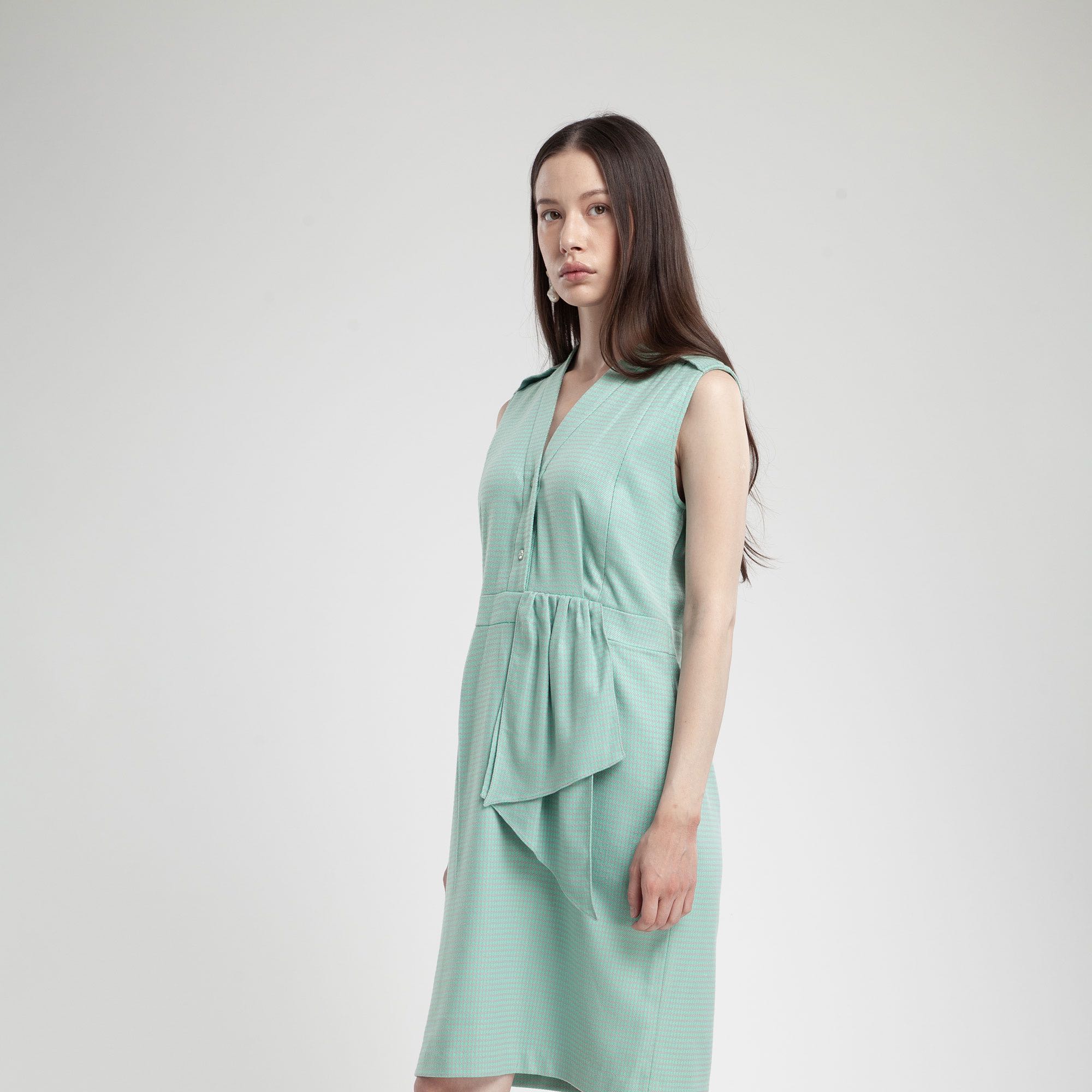 QueenCows ชุดให้นม Kris Sleeveless Dress (Green)