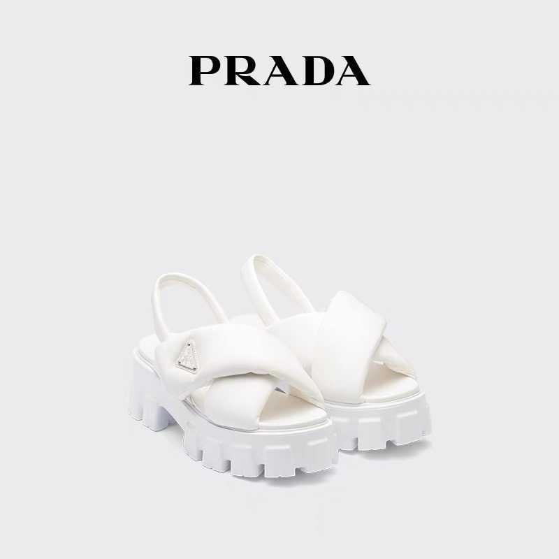 รองเท้าPrada ส้นตึก