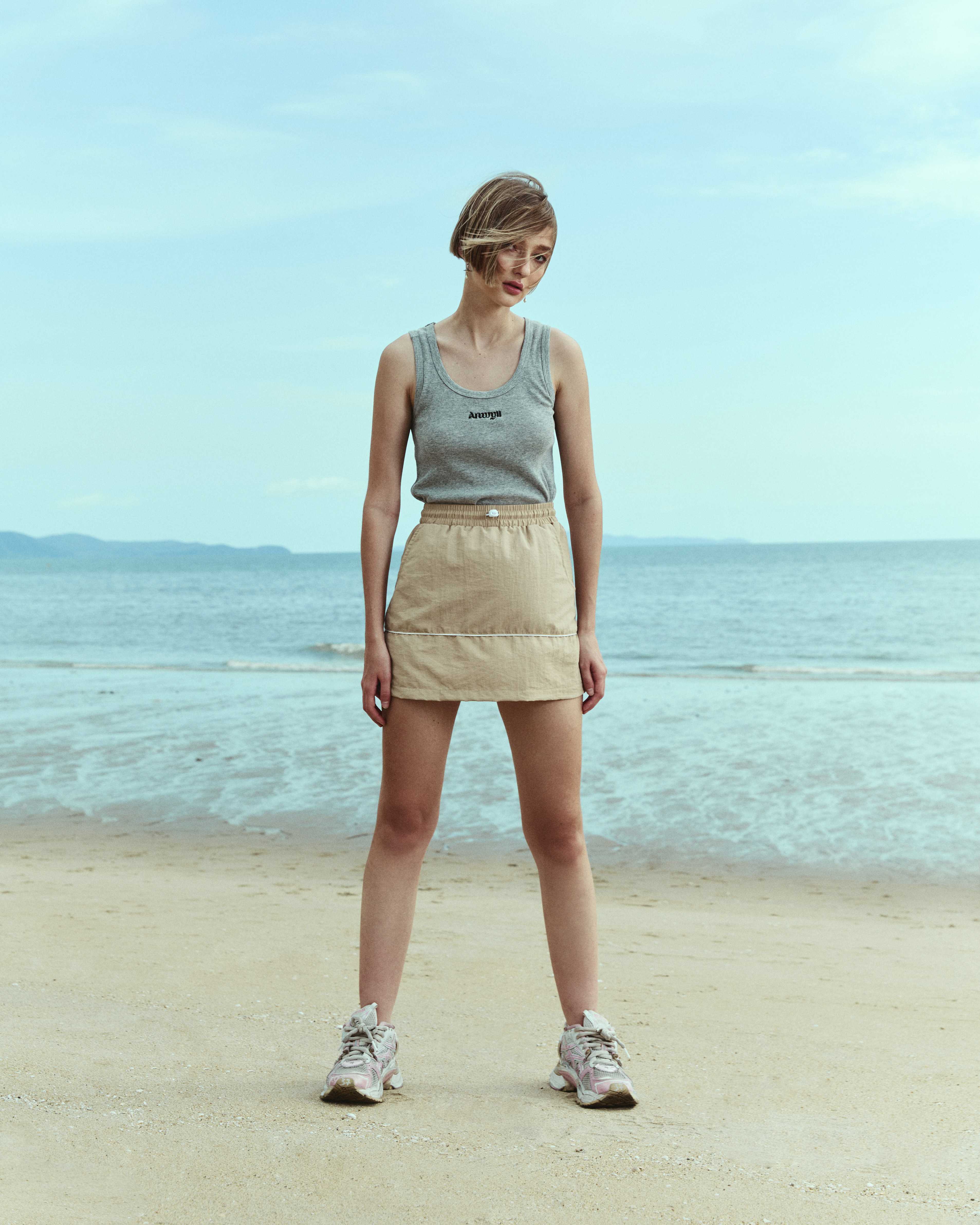 Anwyll nylon mini skirt (nude)