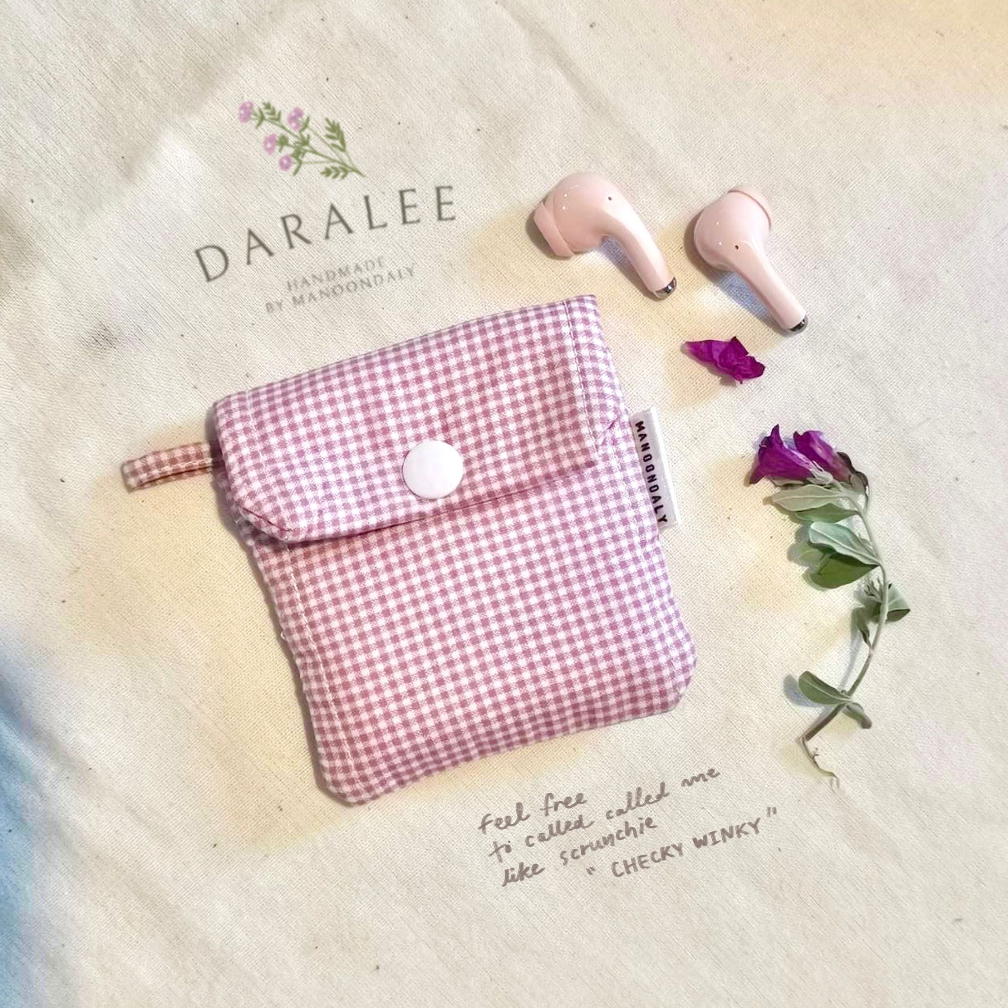 Pouch | Checky Winky (Manoondaly’s Limited)