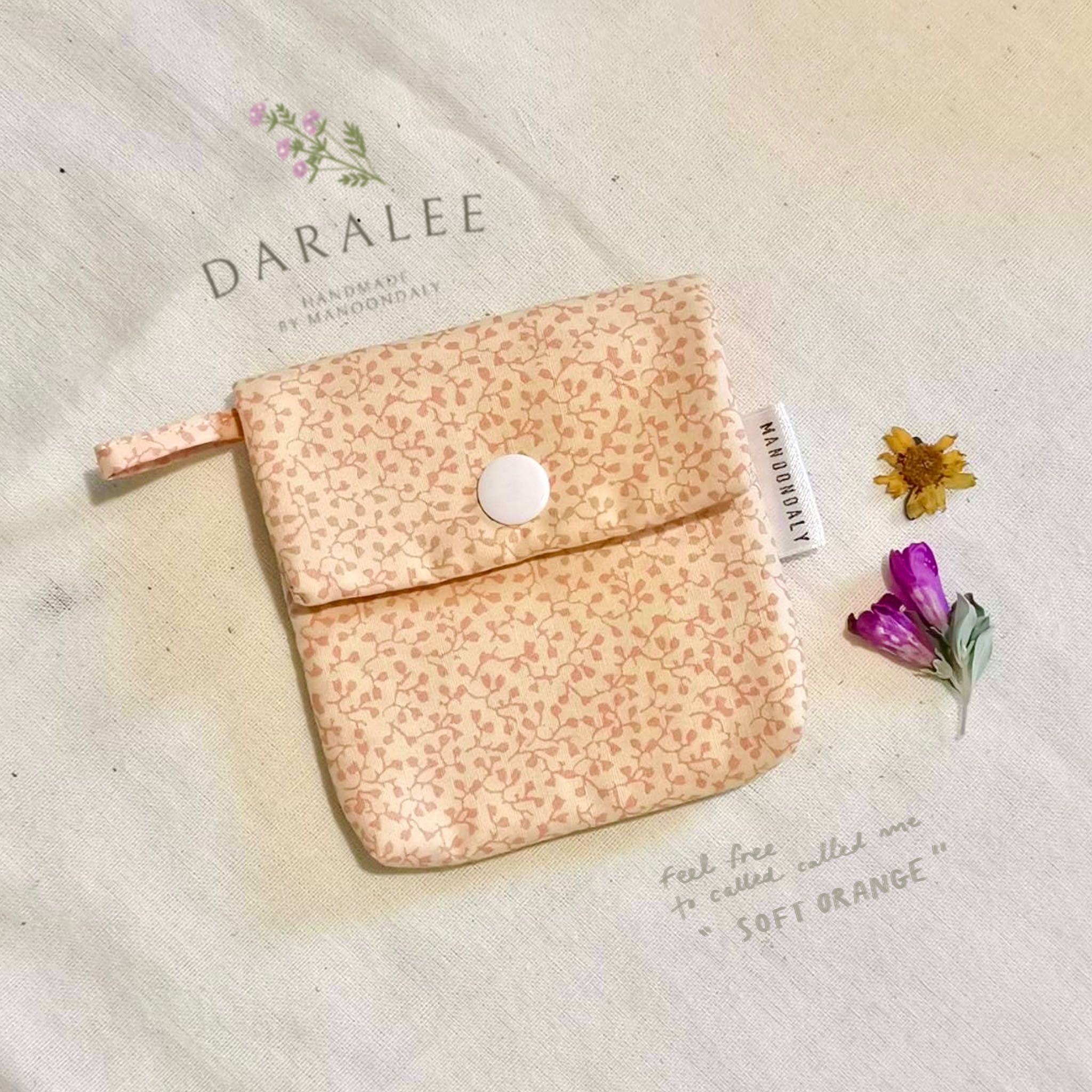 Pouch | soft orange  (Manoondaly’s Limited)