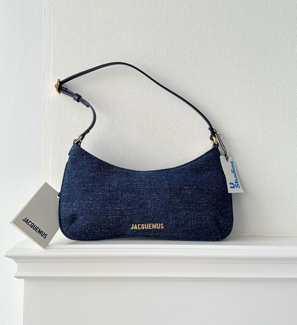 Jacquemus le bisou denim