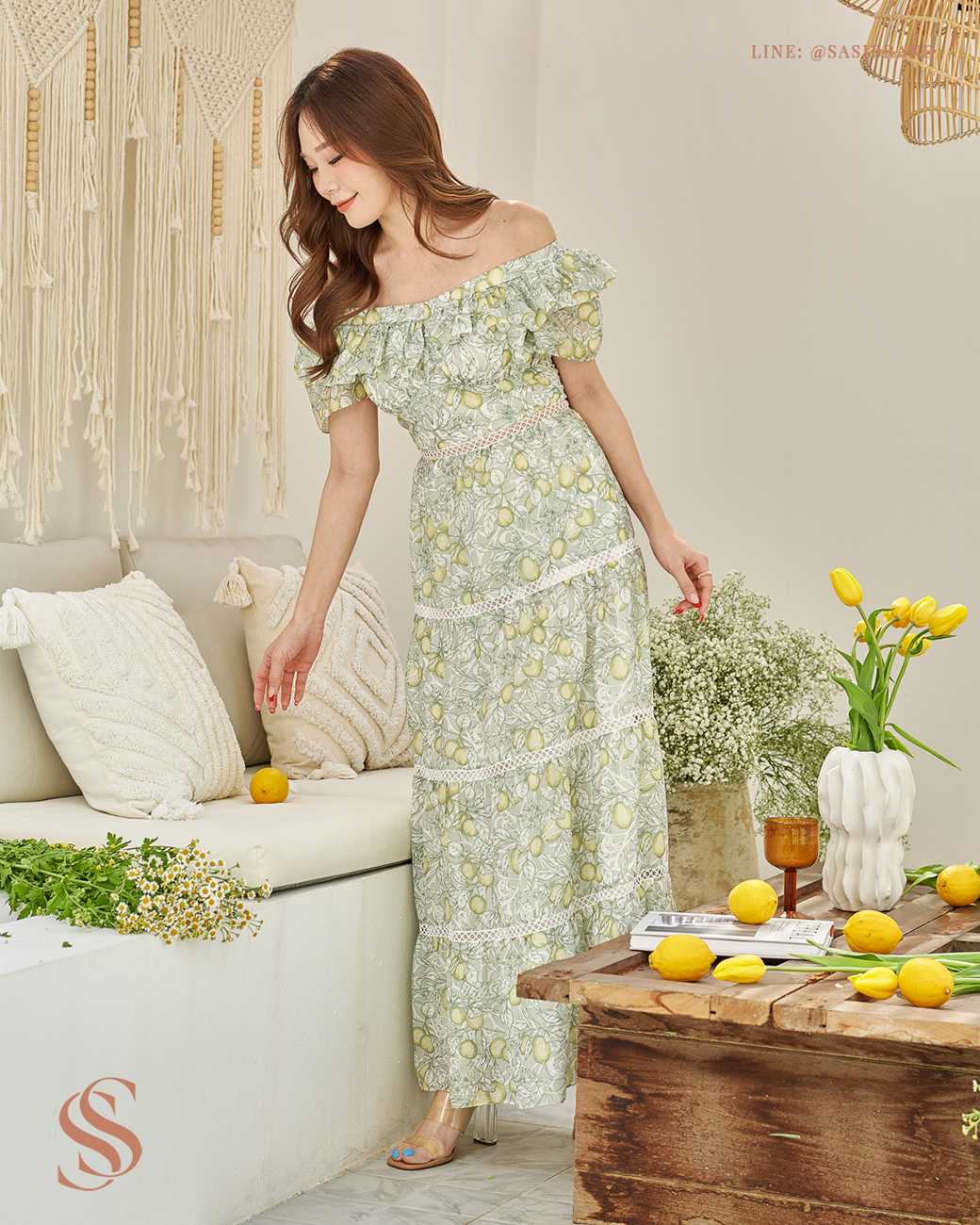 bysasi limoncello maxi dress เดรสปาดไหล่กระโปรงยาวพองตัดต่อลูกไม้ลายเลมอน (perordre 7Day)SSSS2370008