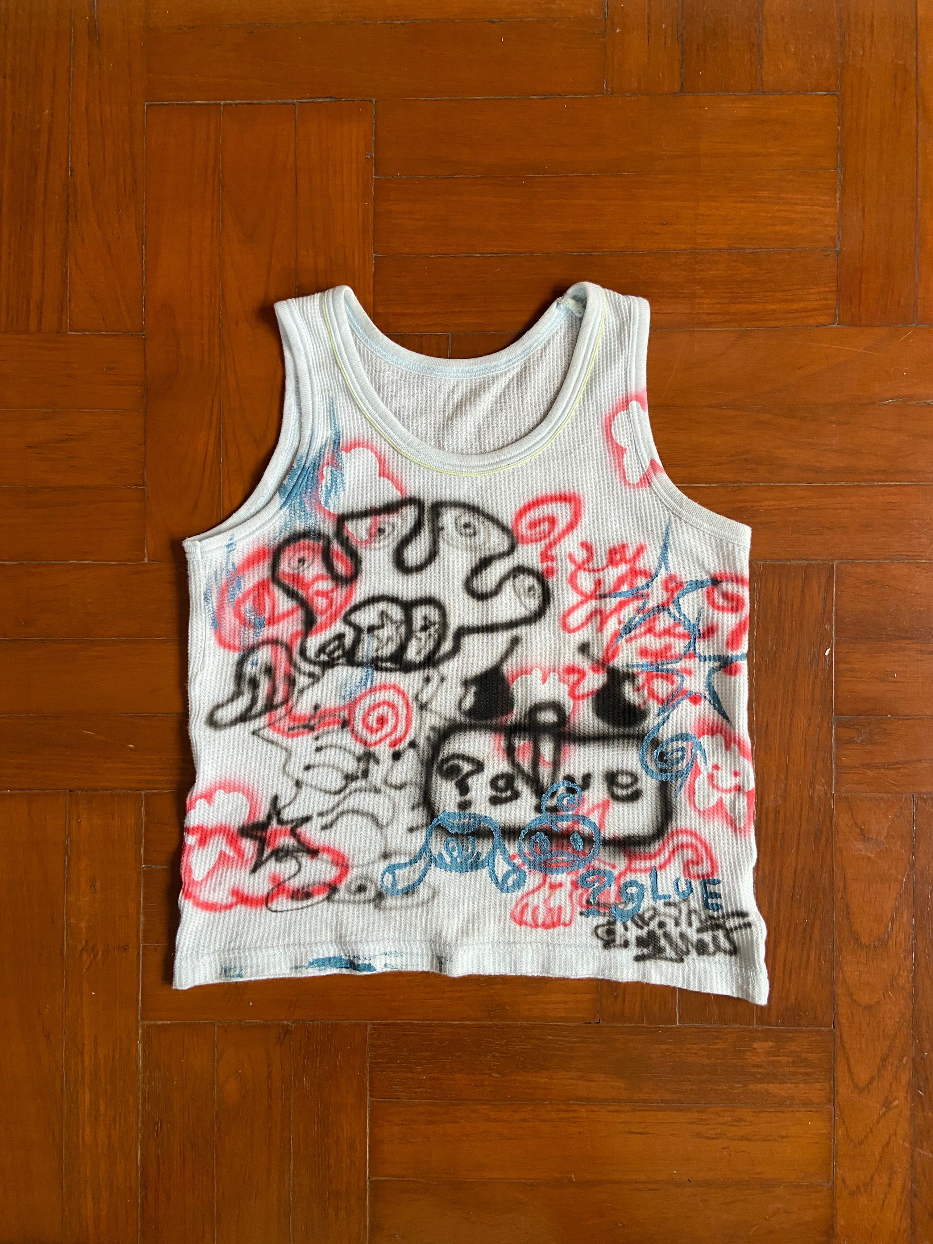 GluE gr0ss tank top