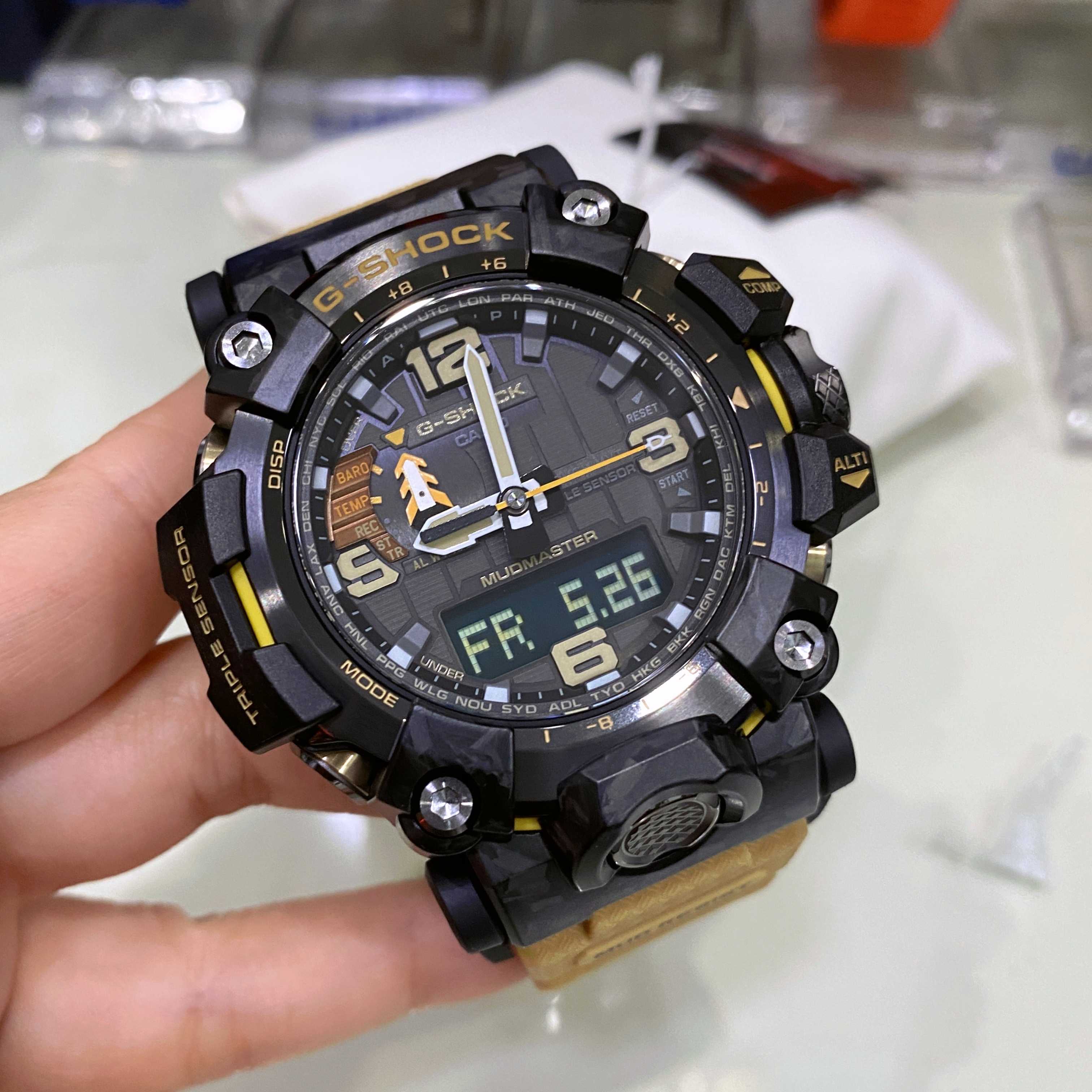 นาฬิกาข้อมือ MASTER OF G - LAND MUDMASTER รุ่น GWG-2000-1A5