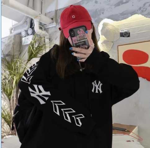เสื้อสเวตอเตอร์ลายลูกศร