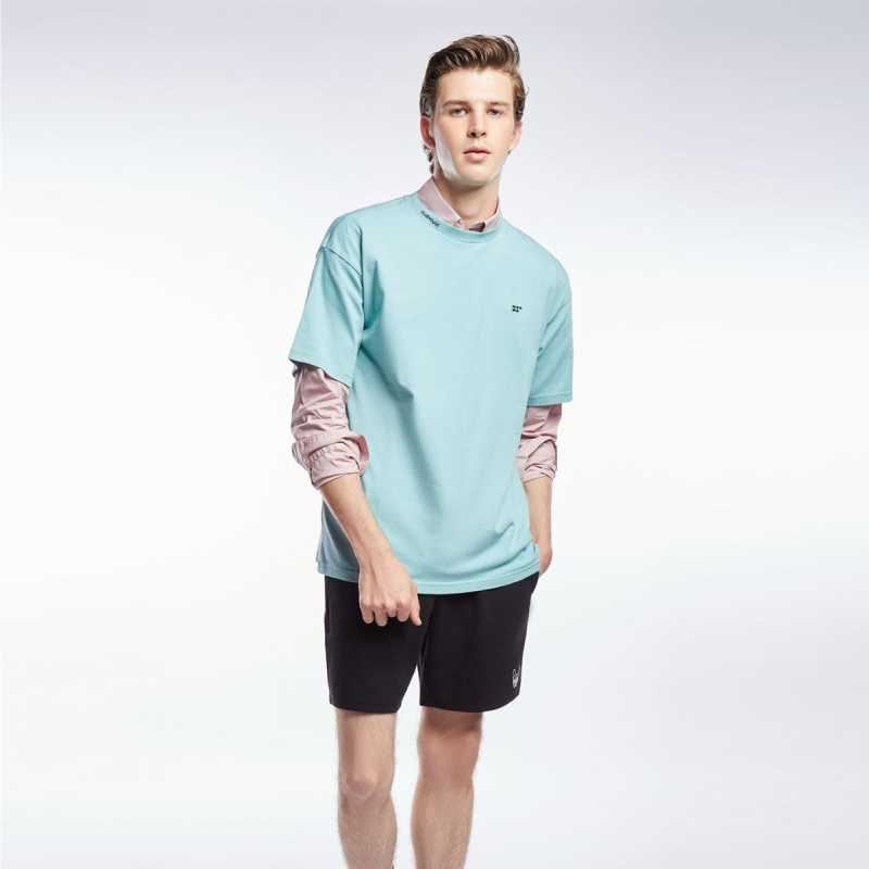 เสื้อทีเชิ้ตคอกลม สีเขียว | 03755