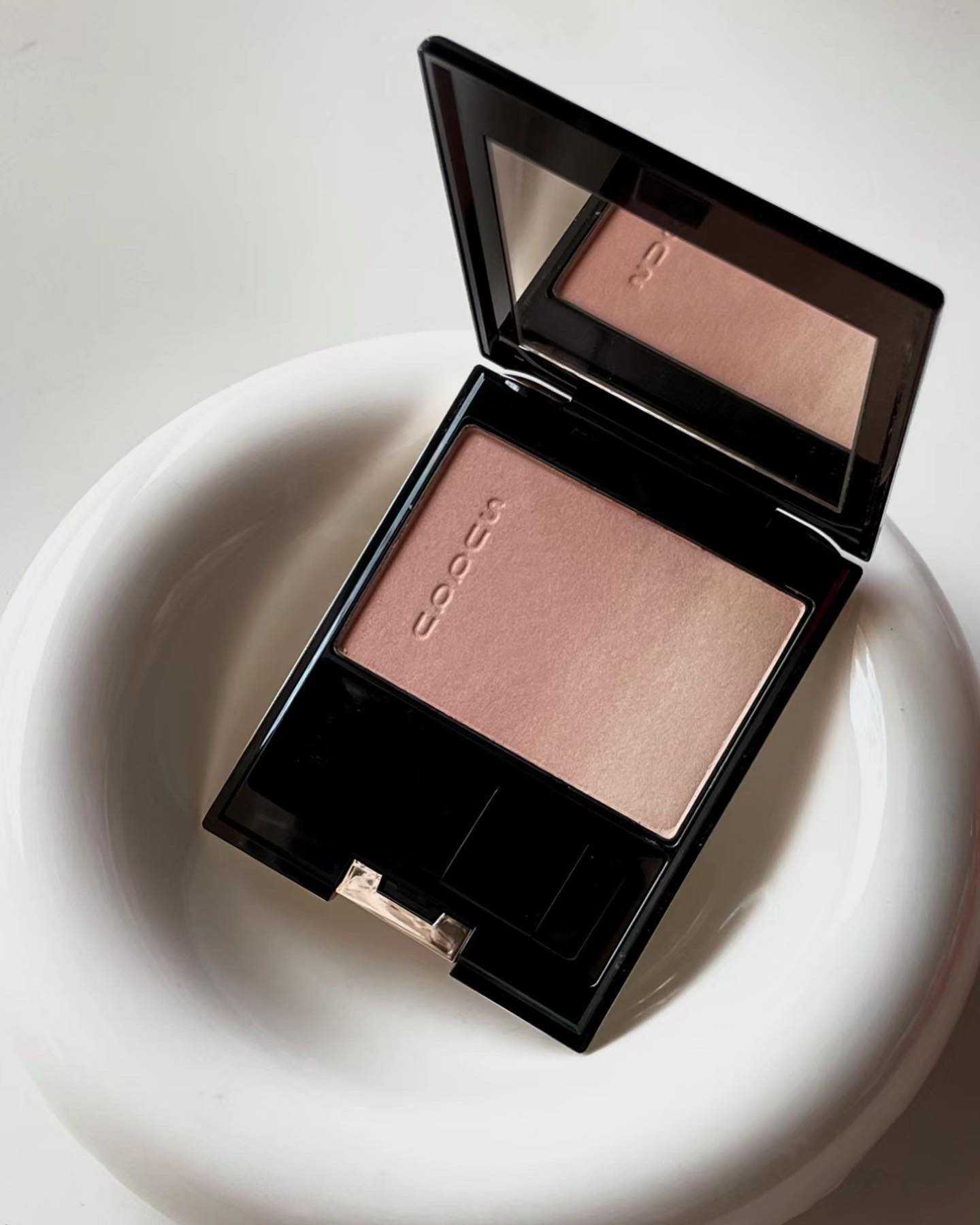 Suqqu blush เบอร์ 09