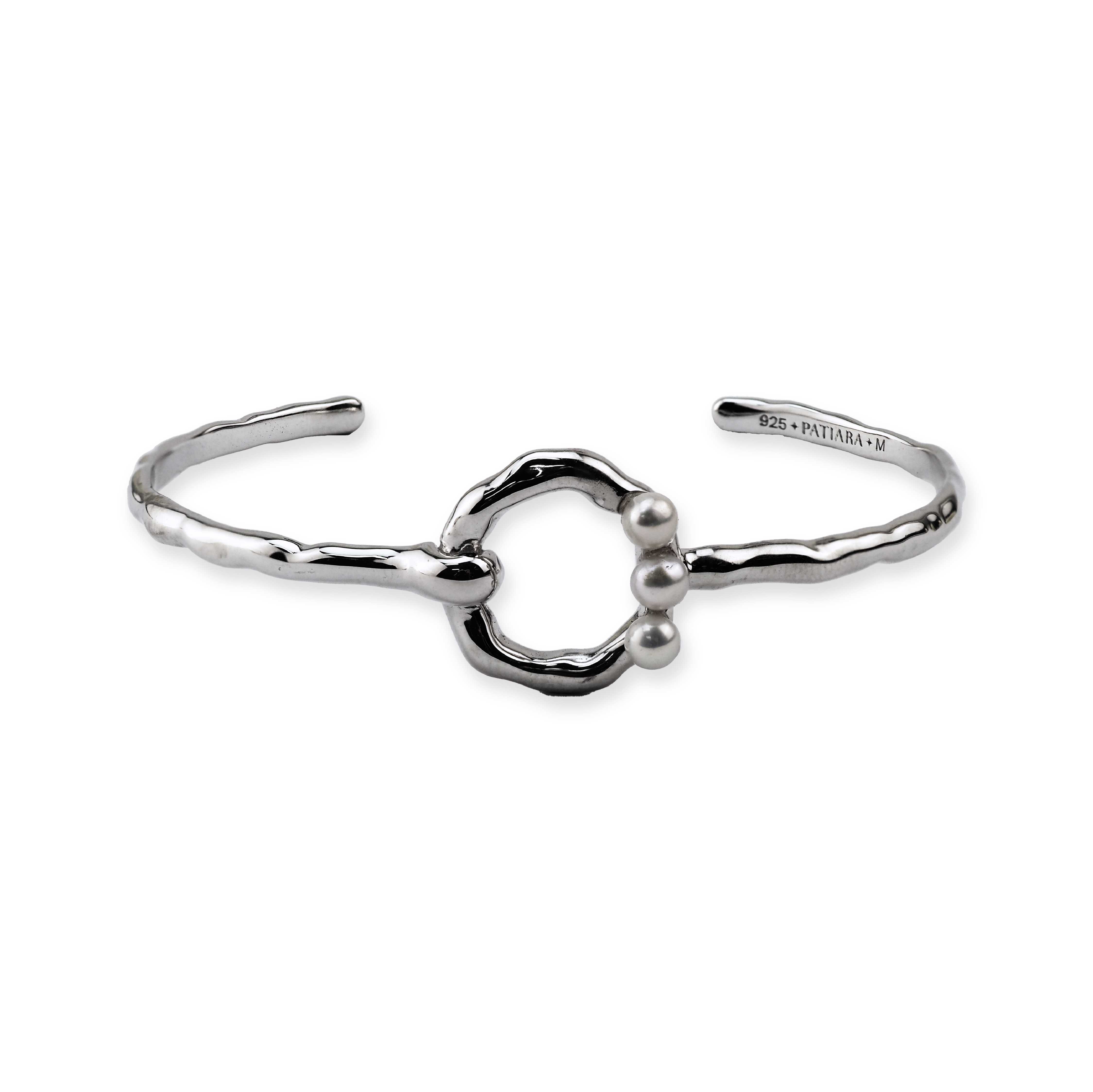 Marine Pearl Bangle