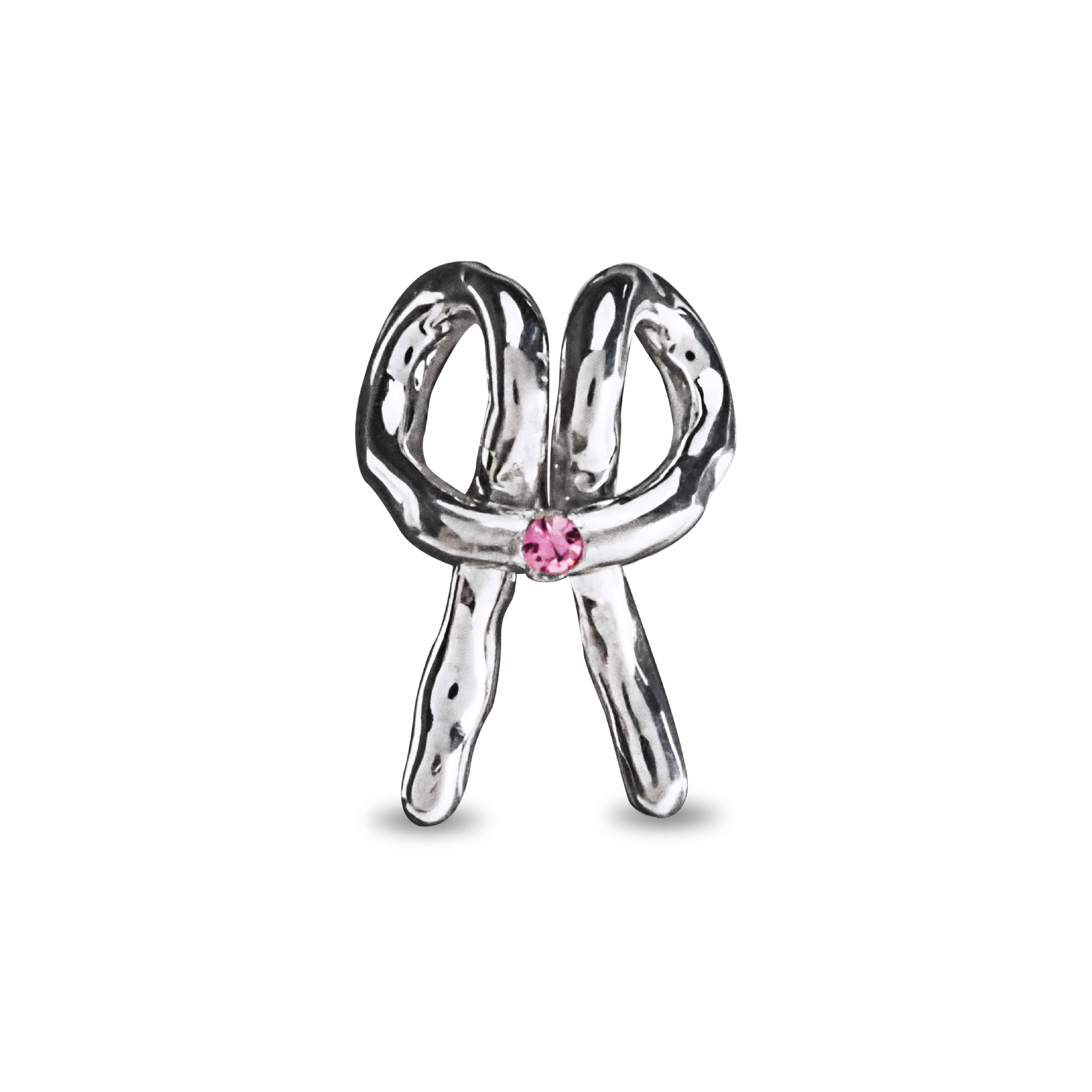 Ribbon Pendant