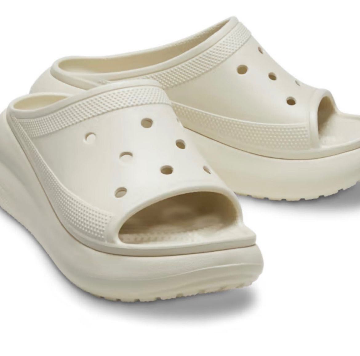  CLASSIC CRUSH SLIDE - Cork/Liege  อัปเปอร์ Classic Slide ความสูงส้นรองเท้า 2.4 นิ้ว