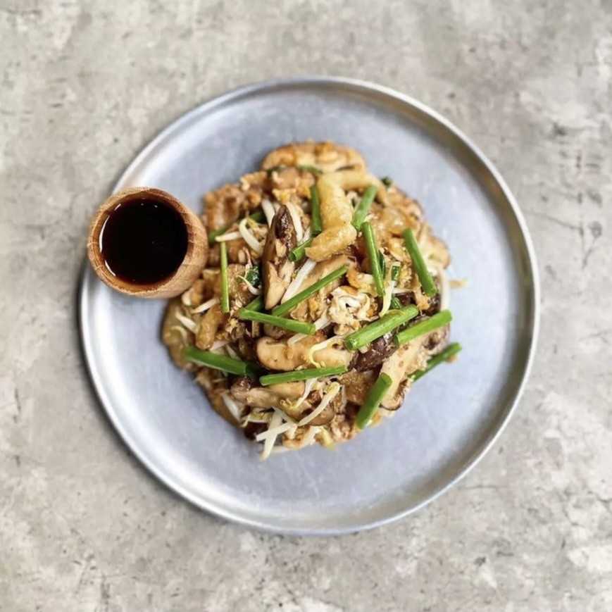 Stir Fry Fish Maw with egg กระเพาะปลาผัดแห้ง