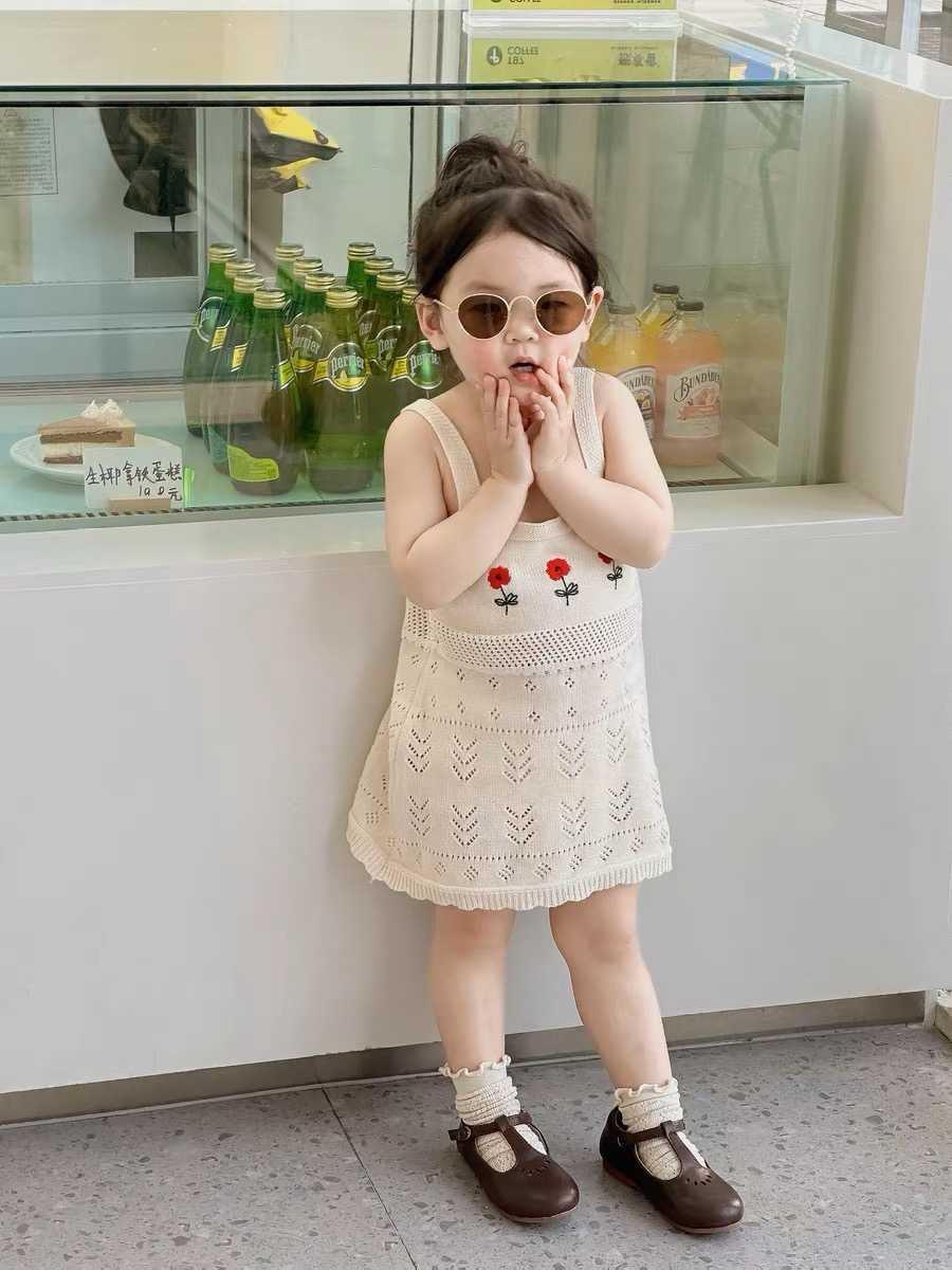 เดรสไหมพรมมินิมอล - Minimal rose dress