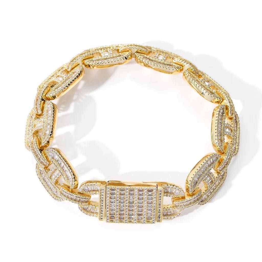 Chain of diamond lll